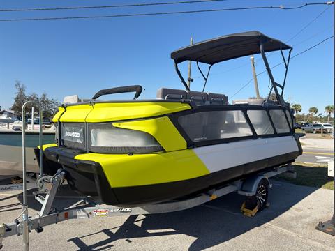 2024 Sea-Doo Switch Cruise 18 - 230 hp — photo 1 of 3