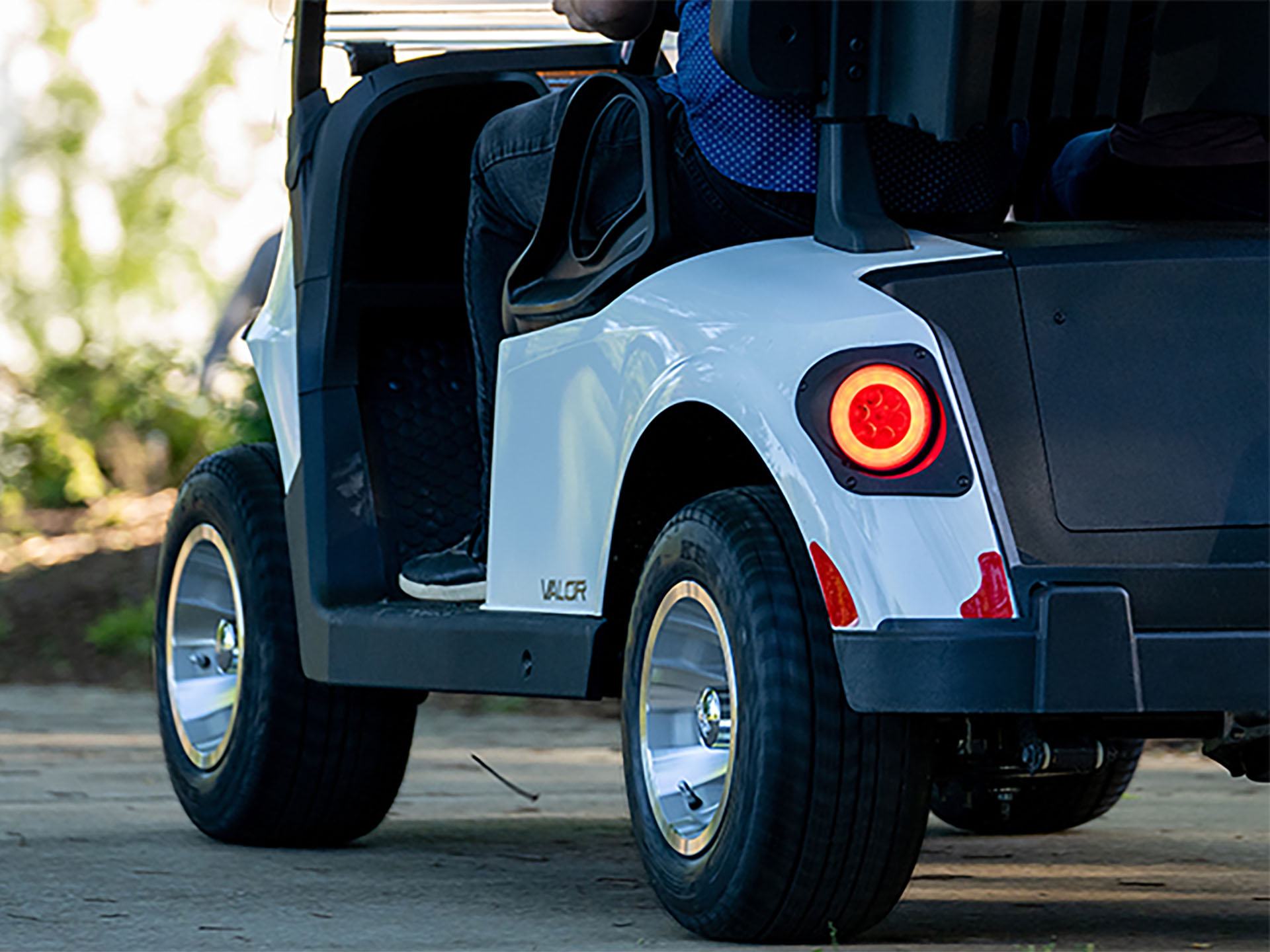New 2025 E-Z-GO Valor Electric, Cartersville GA | Specs, Price