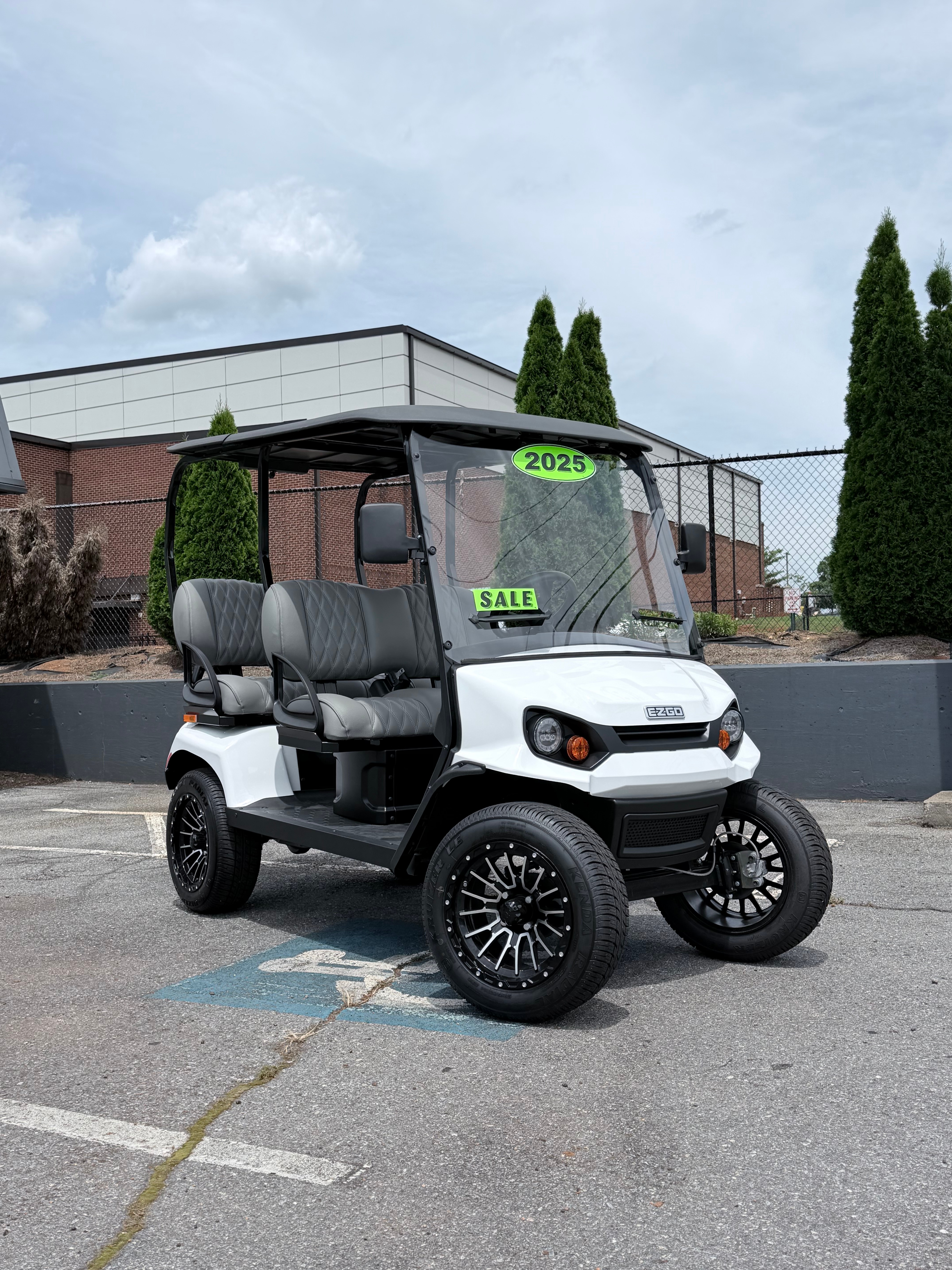 2025 EZGO Liberty