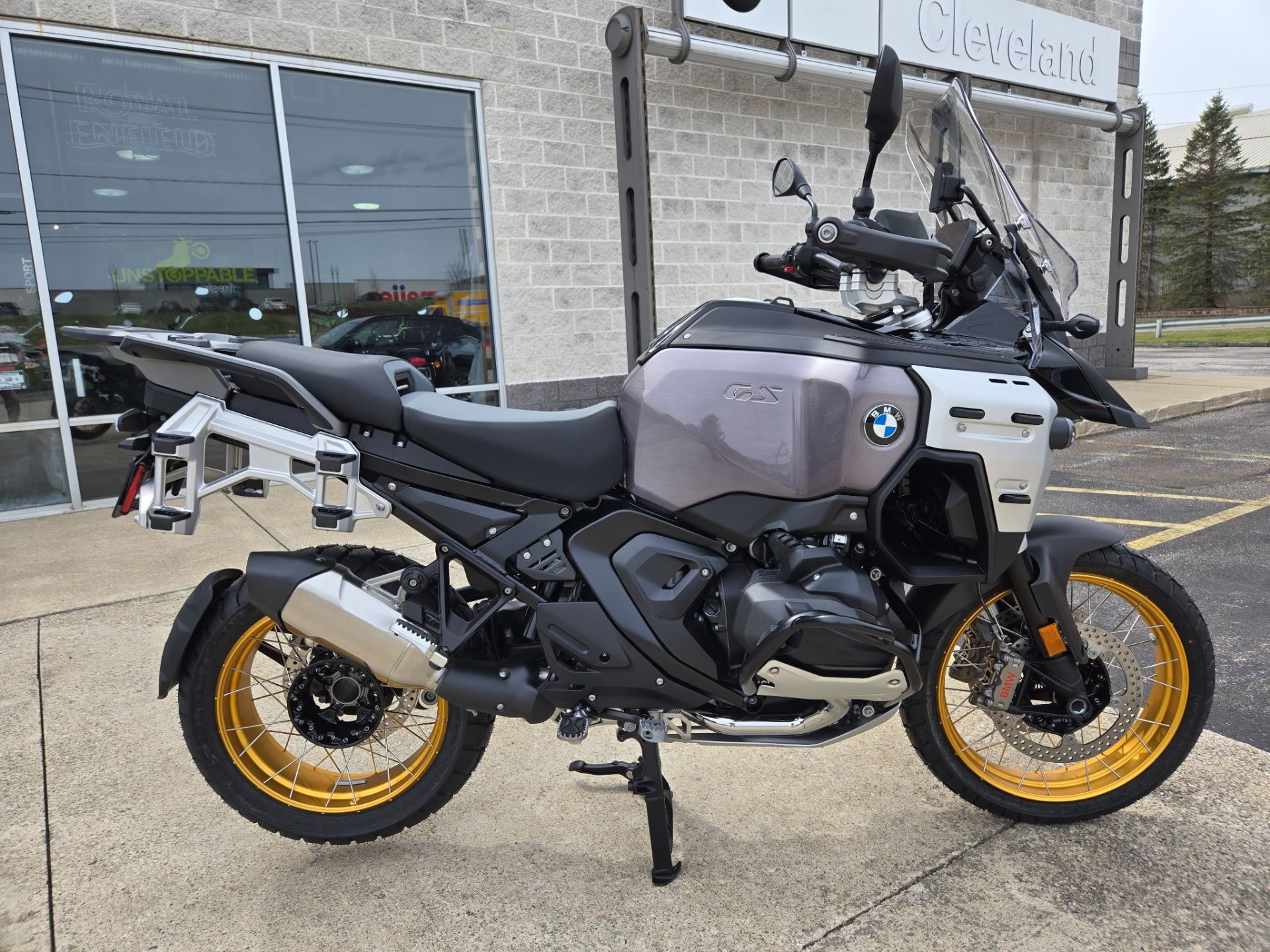2026 BMW R 1300 GS Adventure 1