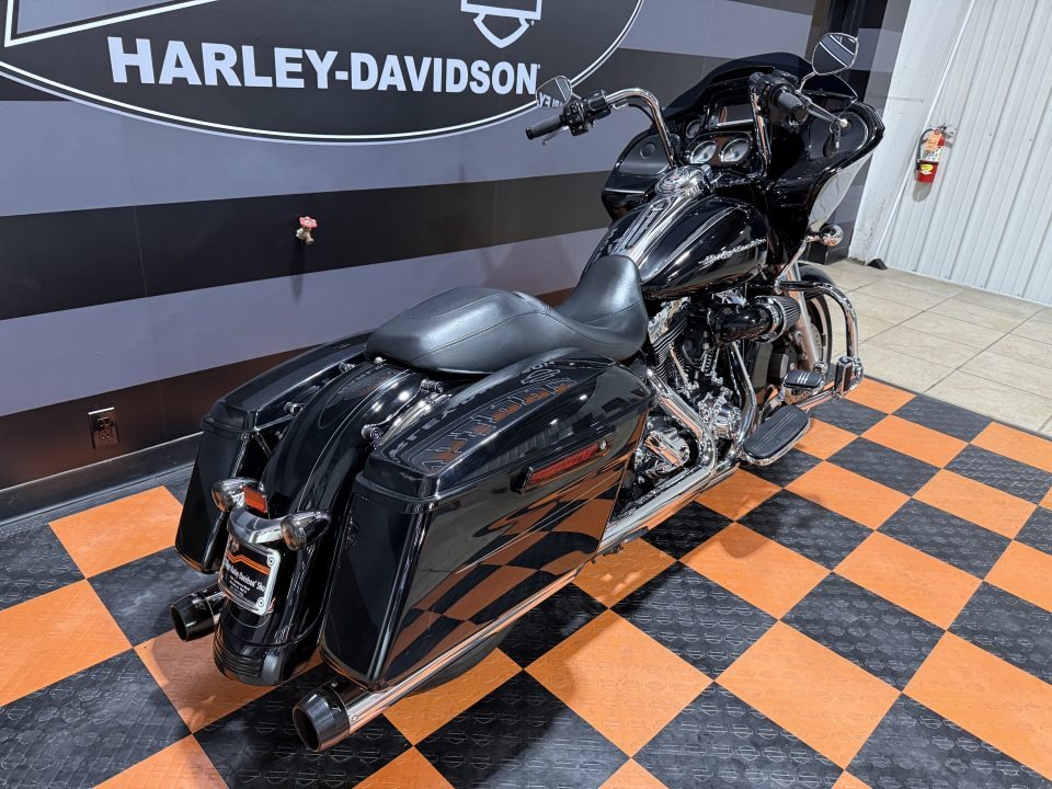 2021 Harley-Davidson Road Glide® 3