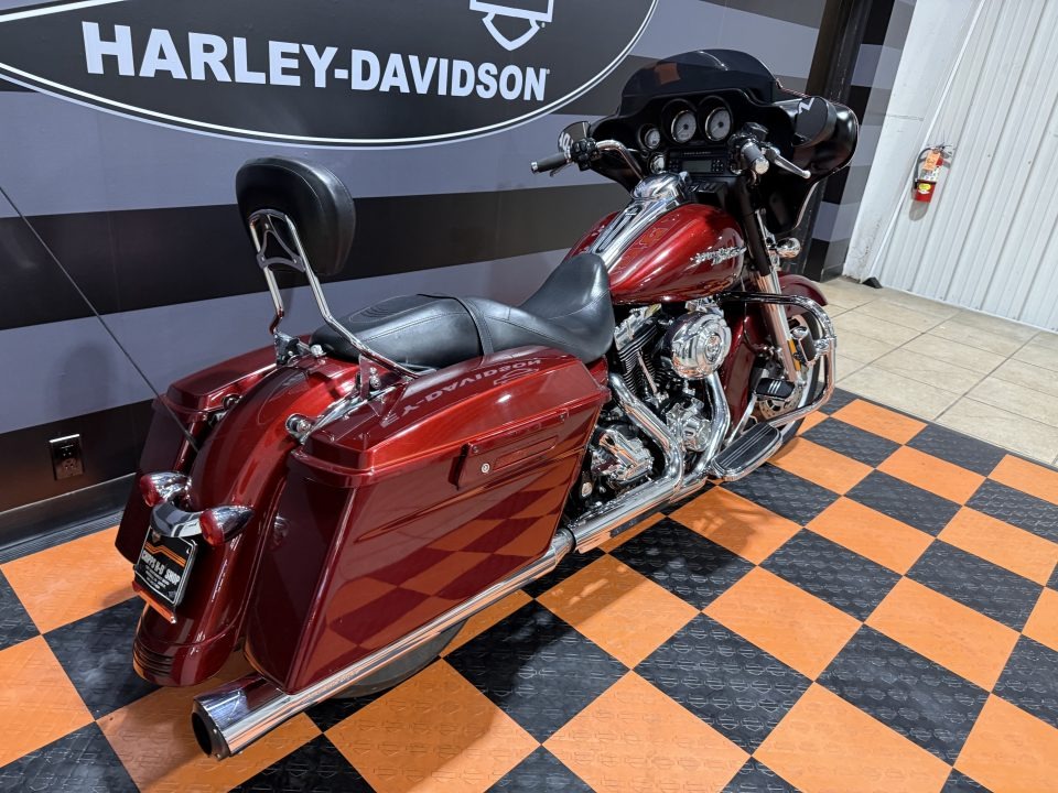 2010 Harley-Davidson Street Glide® 3