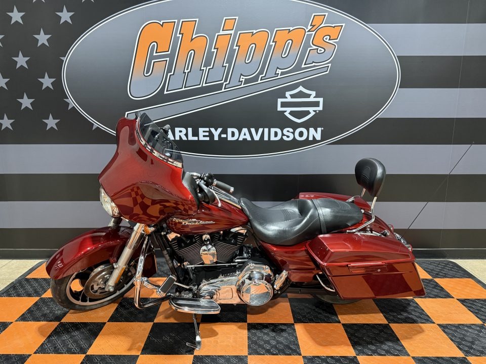 2010 Harley-Davidson Street Glide® 10