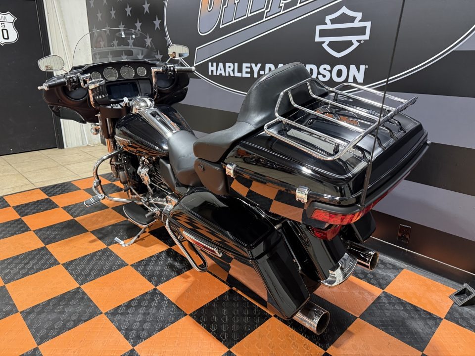 2019 Harley-Davidson Electra Glide® Ultra Classic® 12