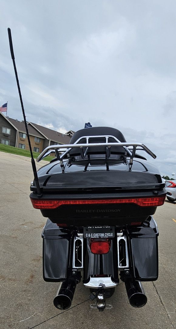 Used 2019 Harley-Davidson Road Glide® Ultra Vivid Black