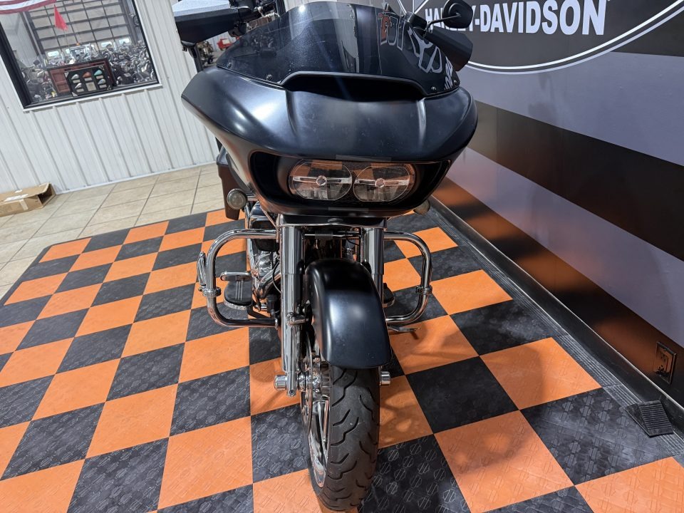 2018 Harley-Davidson Road Glide® 5