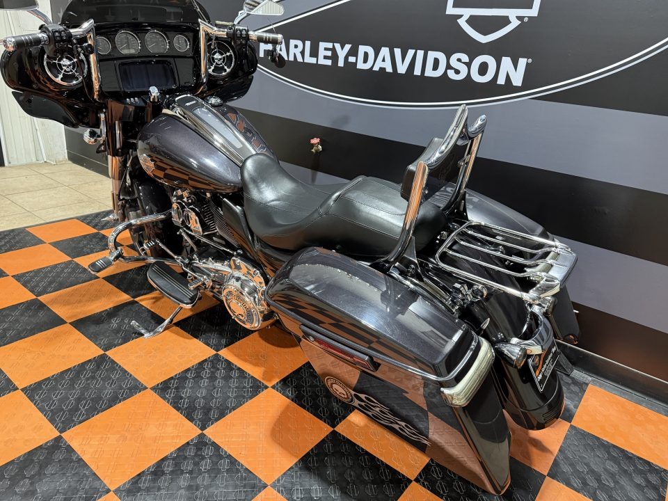 2021 Harley-Davidson Street Glide® Special 12