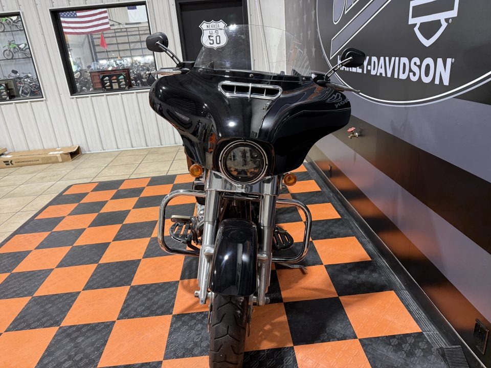 2018 Harley-Davidson Street Glide® 5