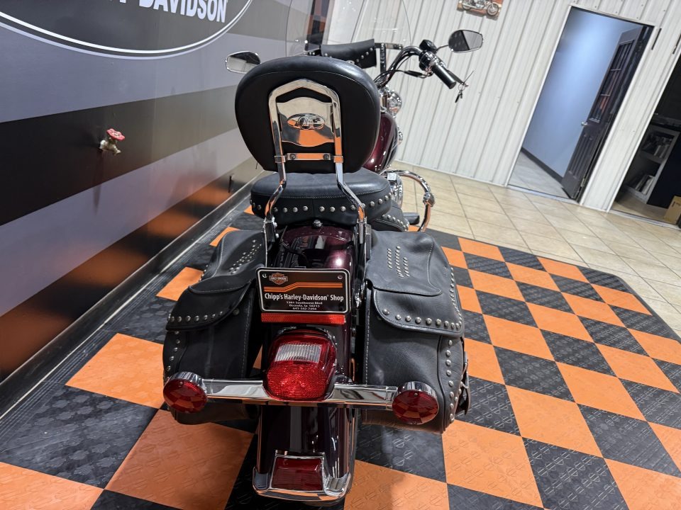 2005 Harley-Davidson FLSTC/FLSTCI Heritage Softail® Classic 4