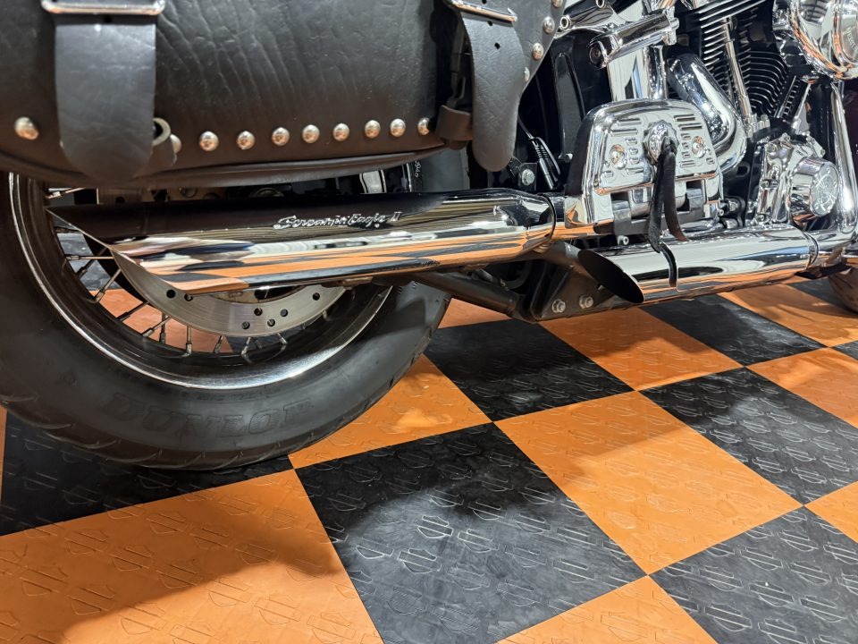 2005 Harley-Davidson FLSTC/FLSTCI Heritage Softail® Classic 10