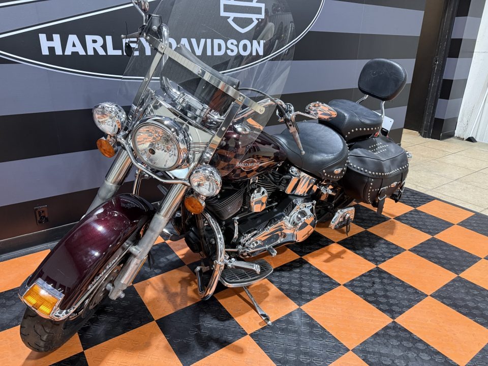 2005 Harley-Davidson FLSTC/FLSTCI Heritage Softail® Classic 12