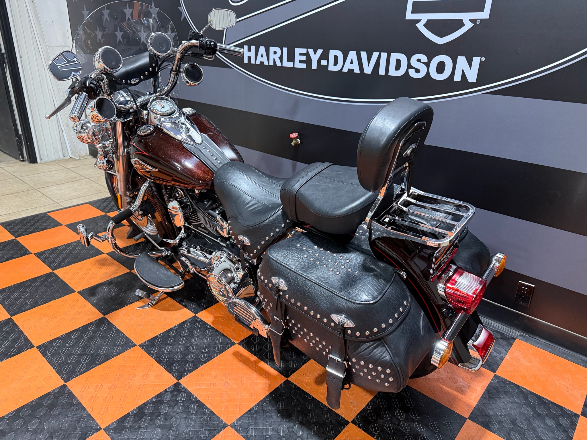 2011 Harley-Davidson Heritage Softail® Classic 12