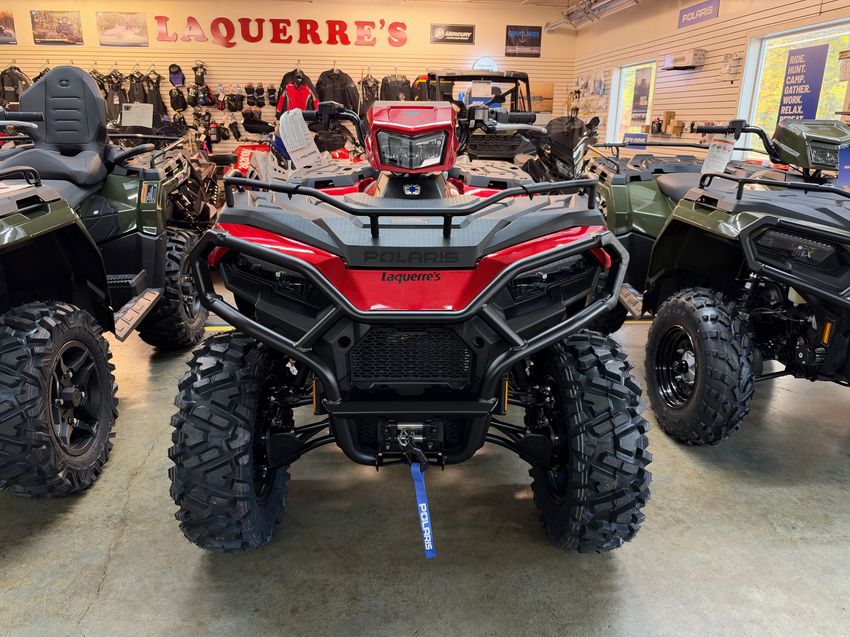 2027 Polaris Sportsman 600 Trail 3