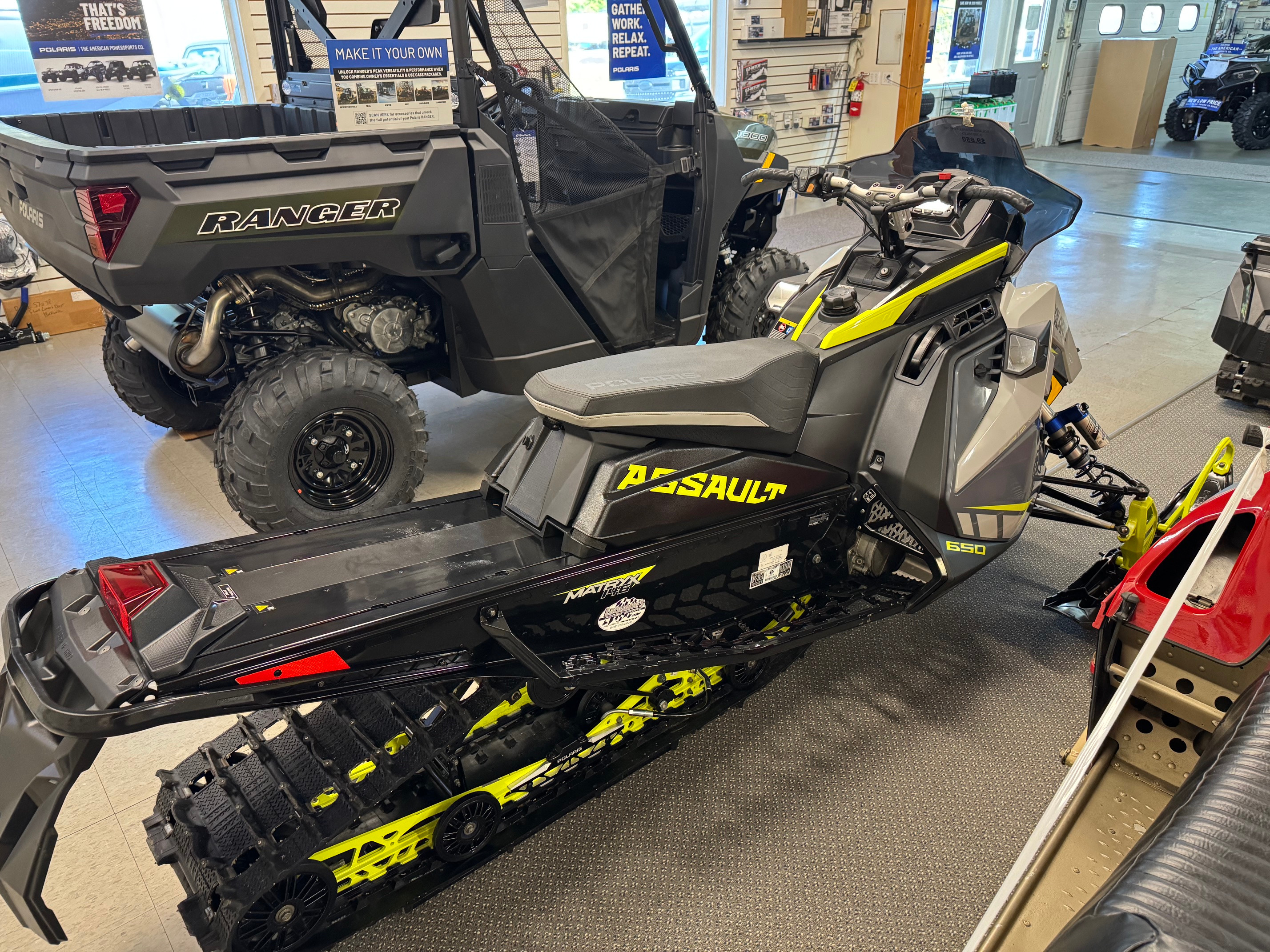 2022 Polaris 650 Switchback Assault 146 SC 4