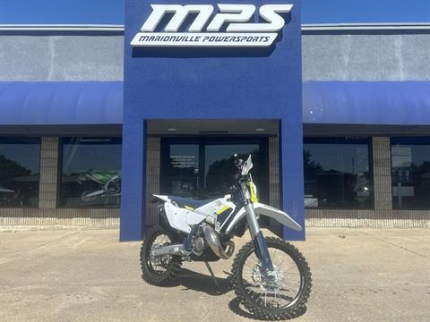 2025 Husqvarna TE 150 in Marionville, Missouri - Photo 1