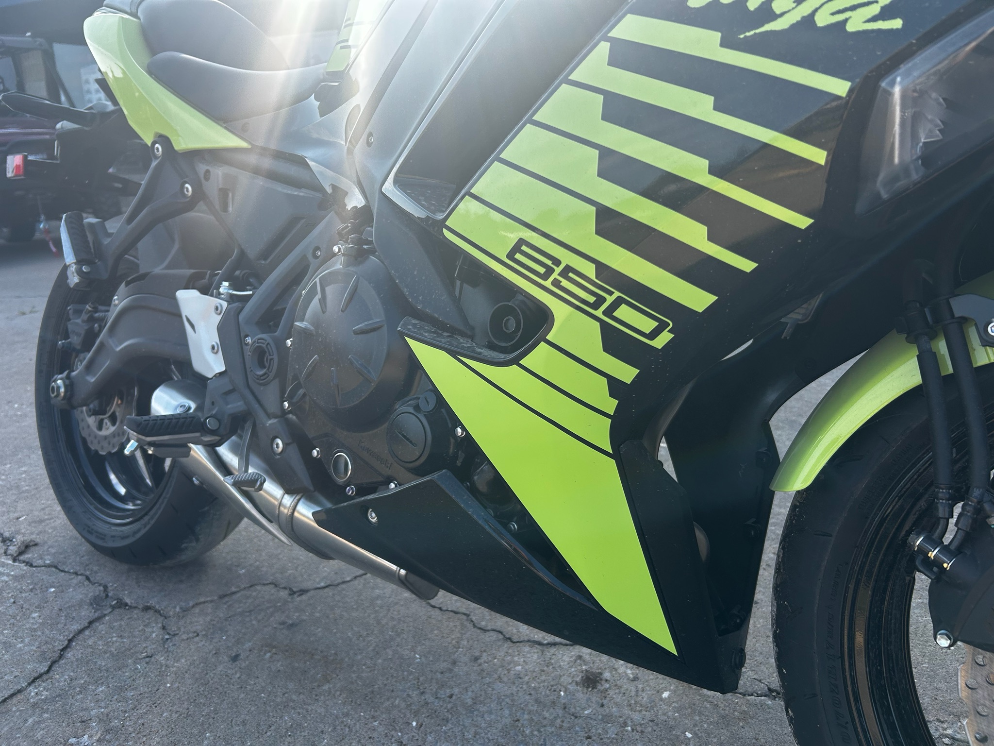 2026 Kawasaki Ninja® 650 ABS 9