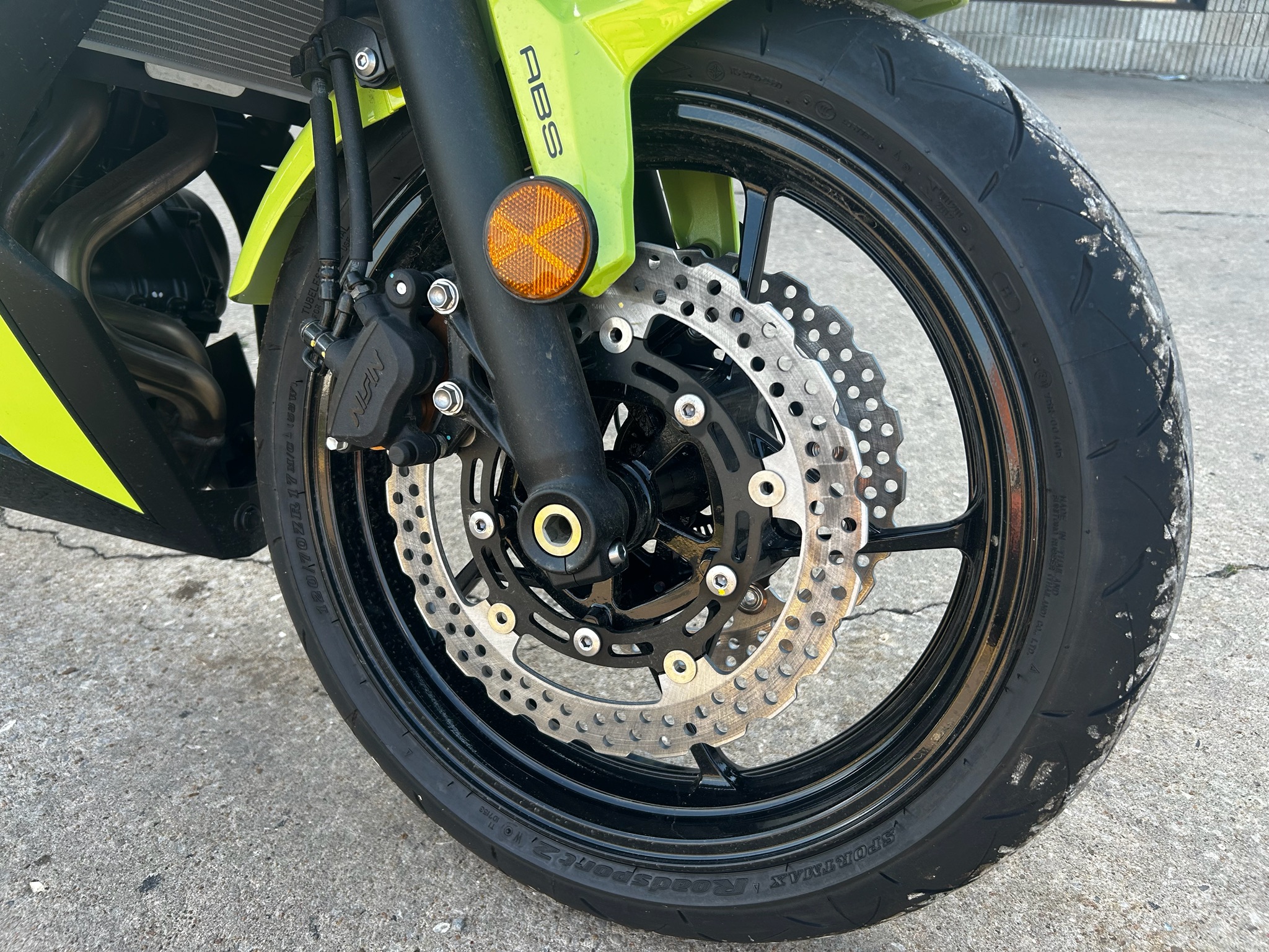 2026 Kawasaki Ninja® 650 ABS 10