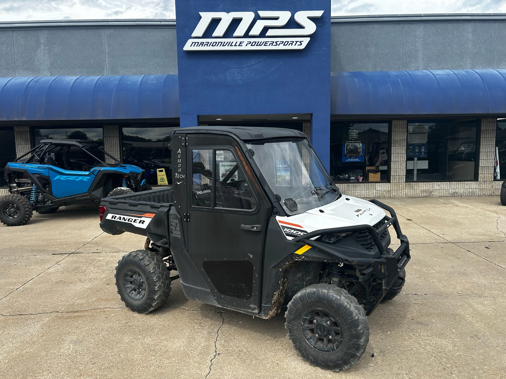2023 Ranger 1000 Premium