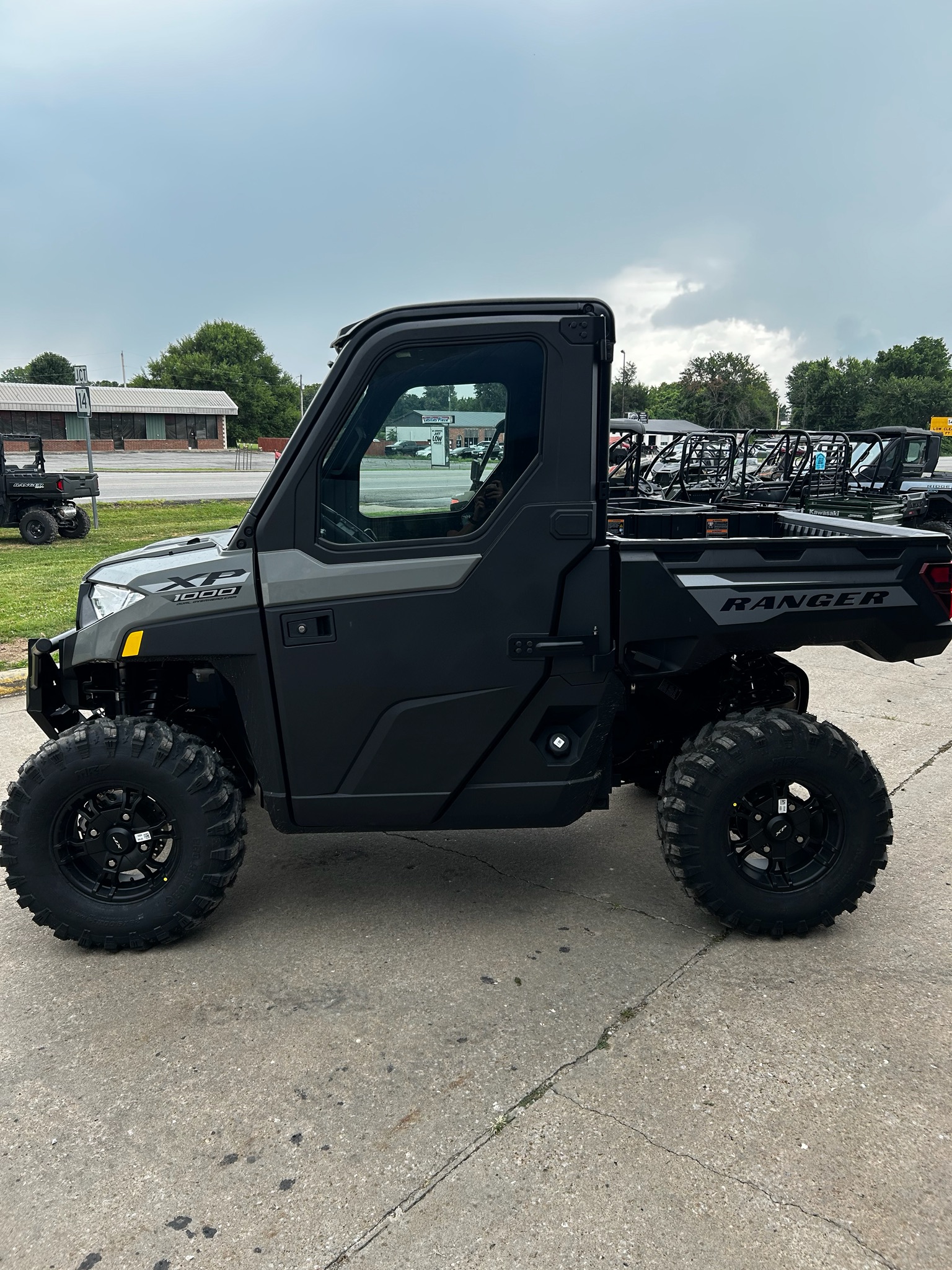 2027 Polaris Ranger XP 1000 Cab 4