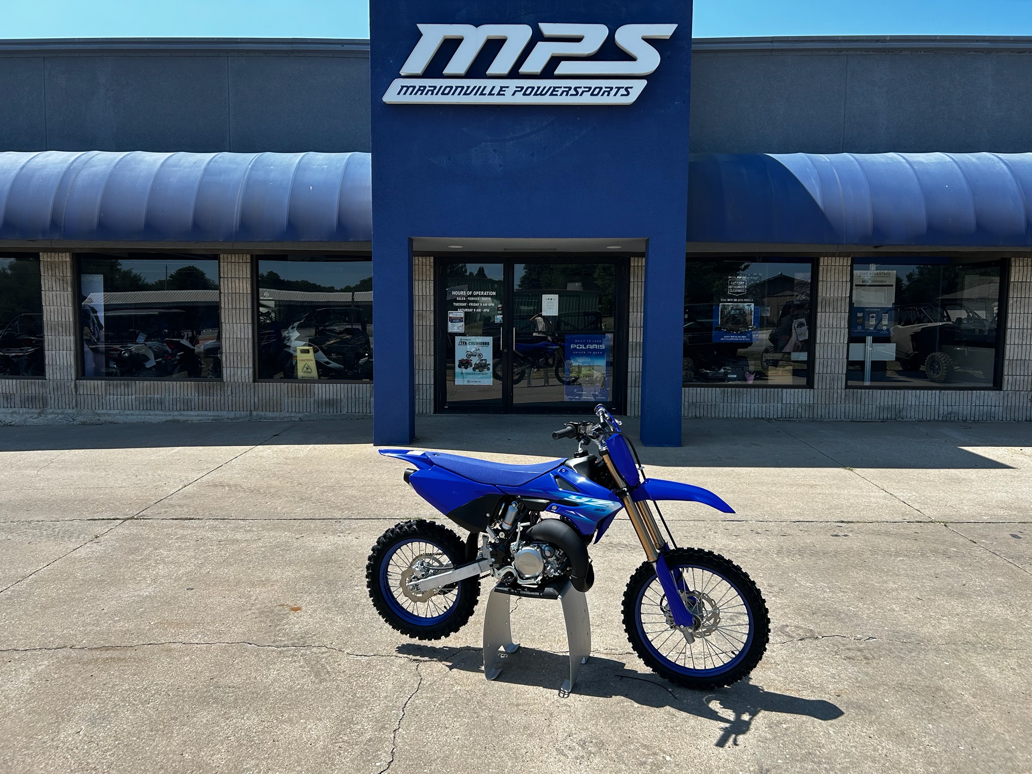 2027 YZ85LW