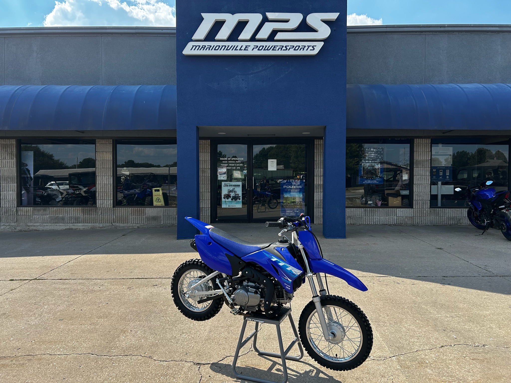 2027 TT-R110E