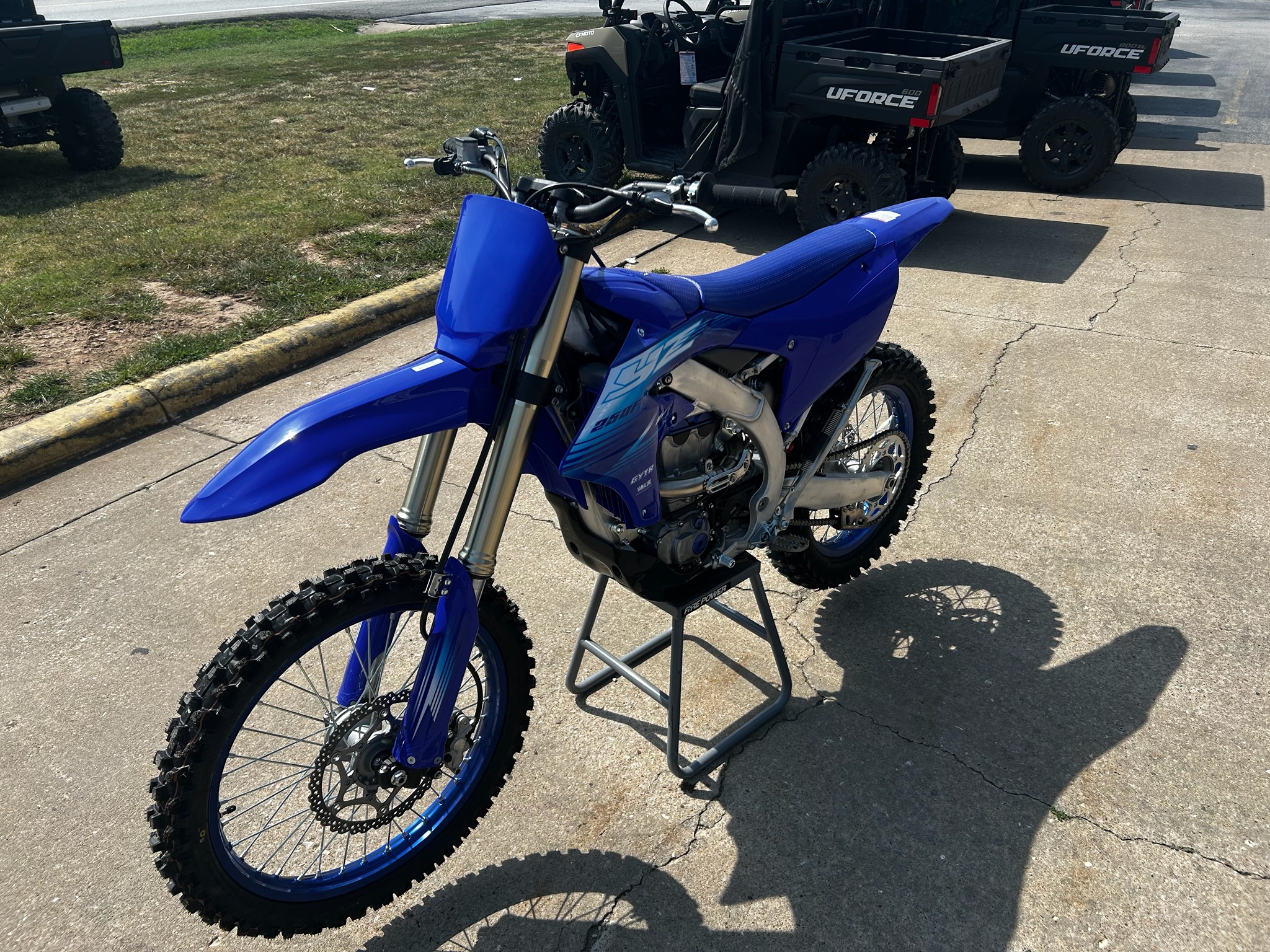 2027 Yamaha YZ250FX 3