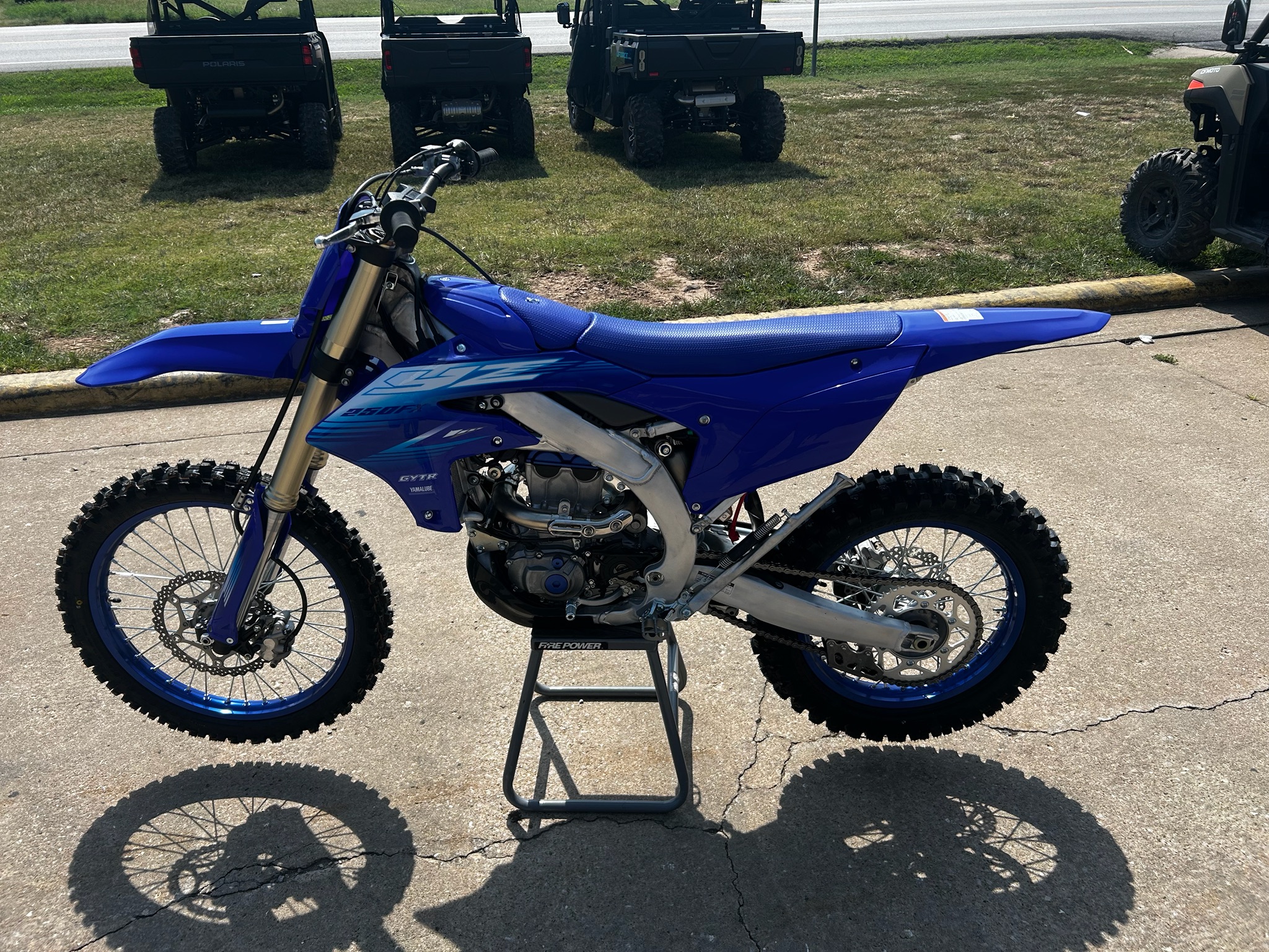 2027 Yamaha YZ250FX 4