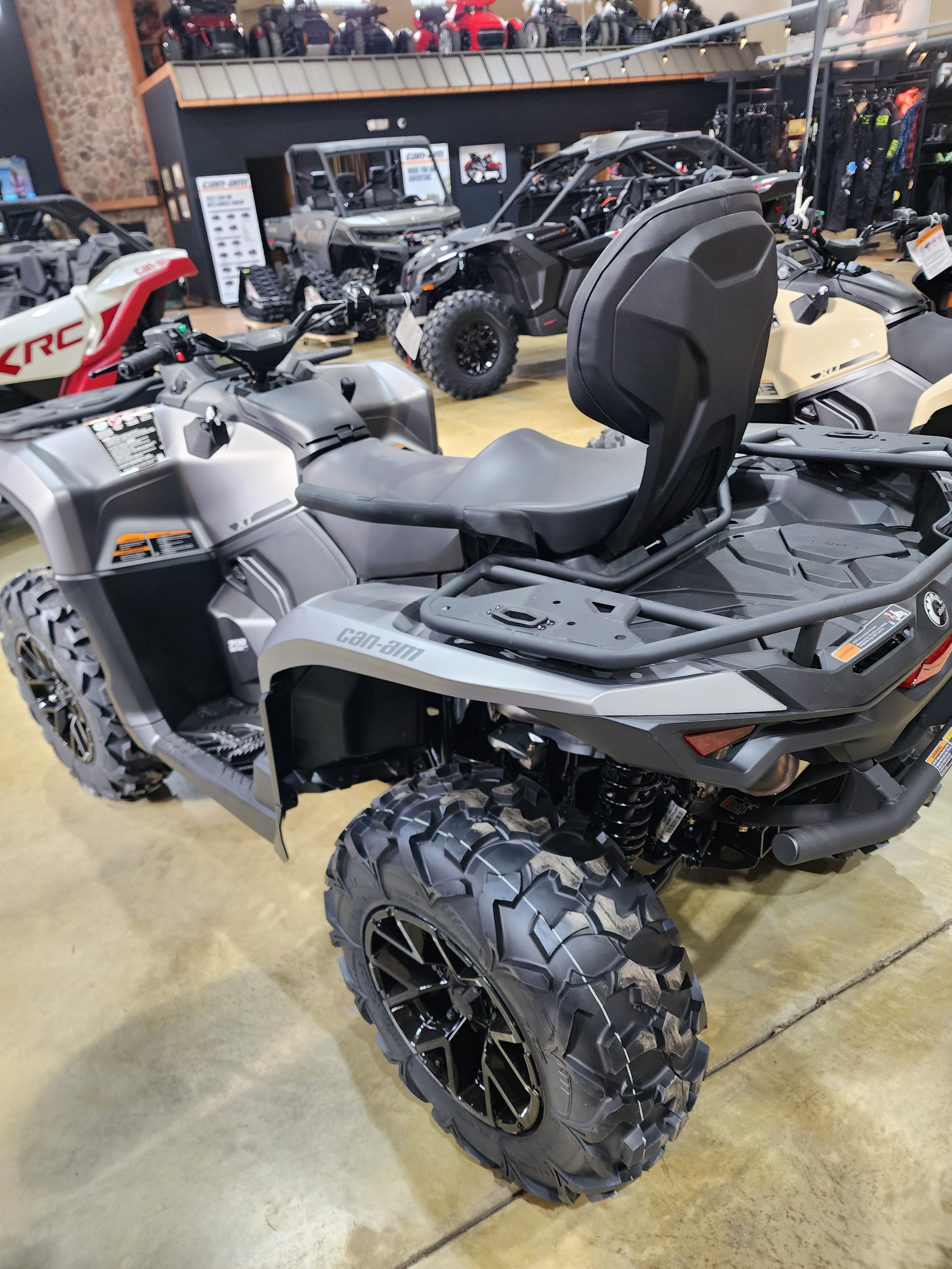 2026 Can-Am™ Outlander MAX XT 700 4
