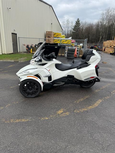 【中古】PETROLPICS Can-Am 2023 Can-Am Spyder RT Limited Motorcycles Antigo Wisconsin G1PD