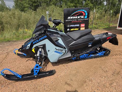 2026 Polaris 850 INDY VR1 137 SC ES — photo 1 of 2