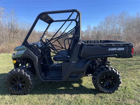 2024 Can-Am Defender DPS HD10 in Stratford, Wisconsin - Photo 1