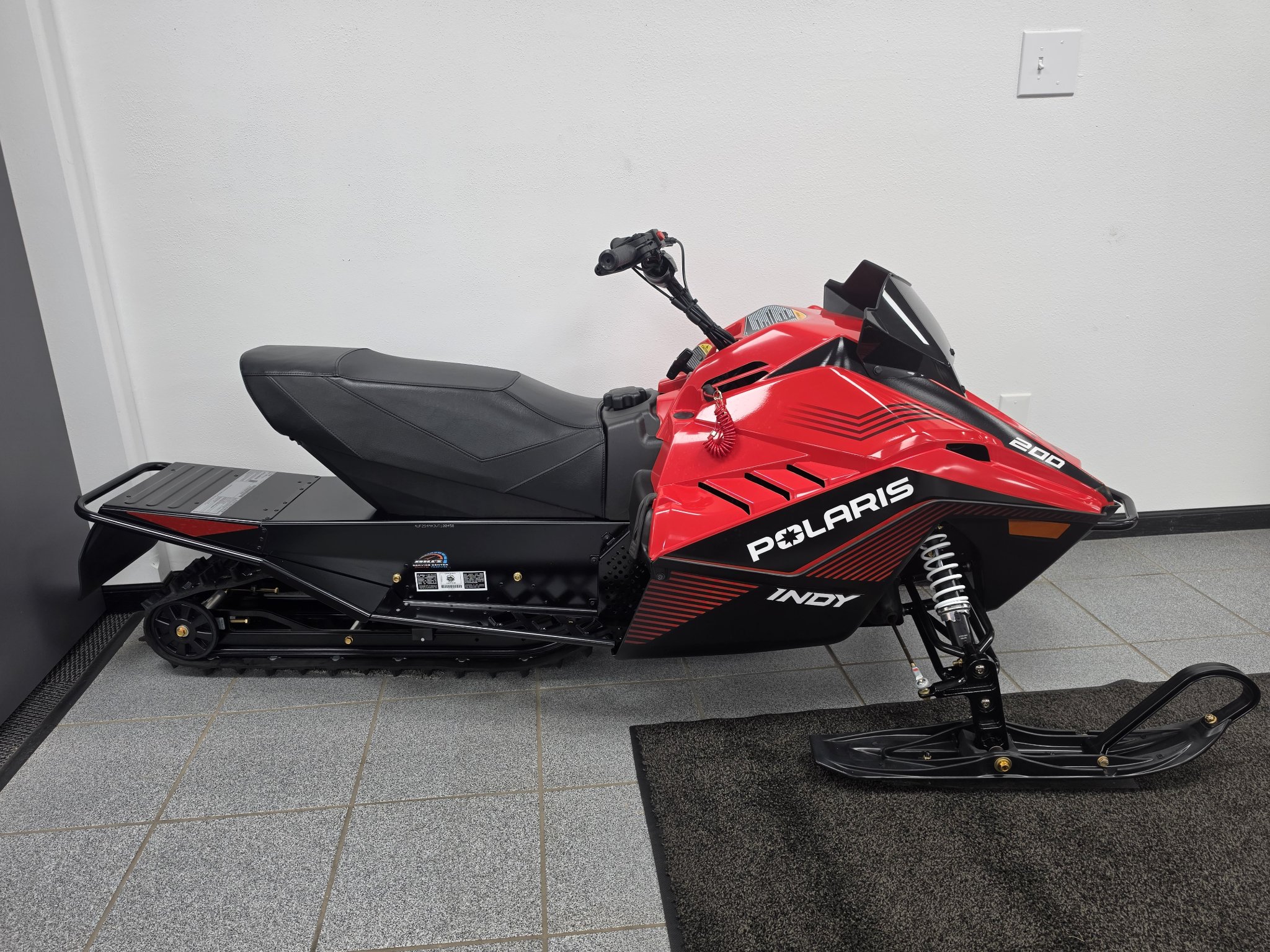 2027 Polaris INDY 200 ES 2
