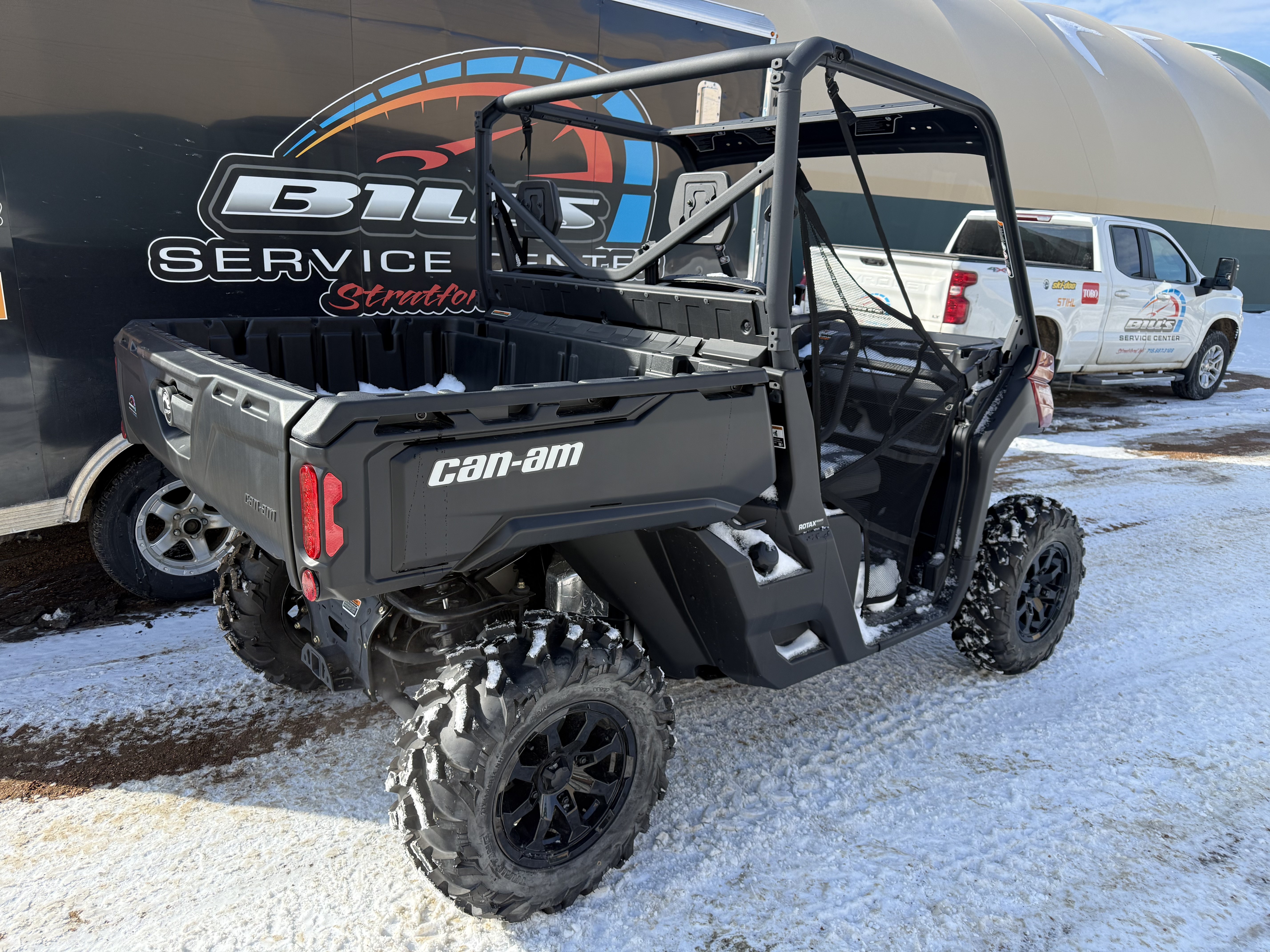 2025 Can-Am Defender DPS HD10 in Stratford, Wisconsin - Photo 1