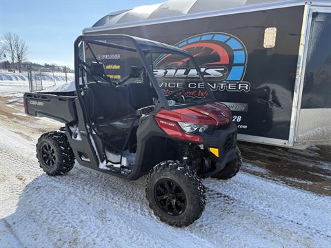 2025 Can-Am Defender DPS HD10 in Stratford, Wisconsin - Photo 2