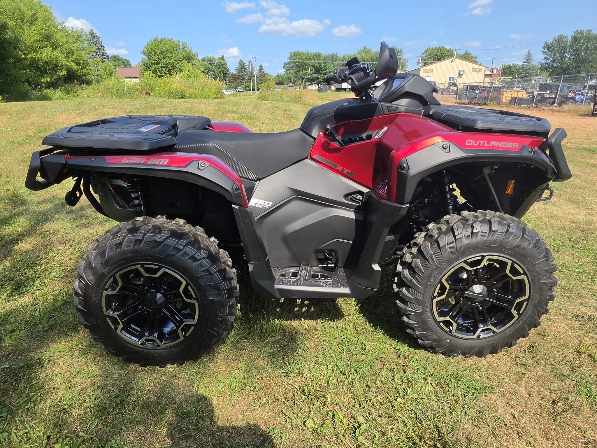 2026 Can-Am™ Outlander XT 850 3