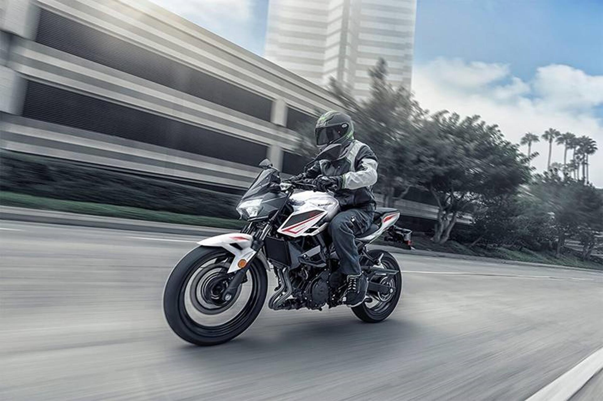 2023 Kawasaki Z400 ABS in Tuscaloosa, Alabama - Photo 9
