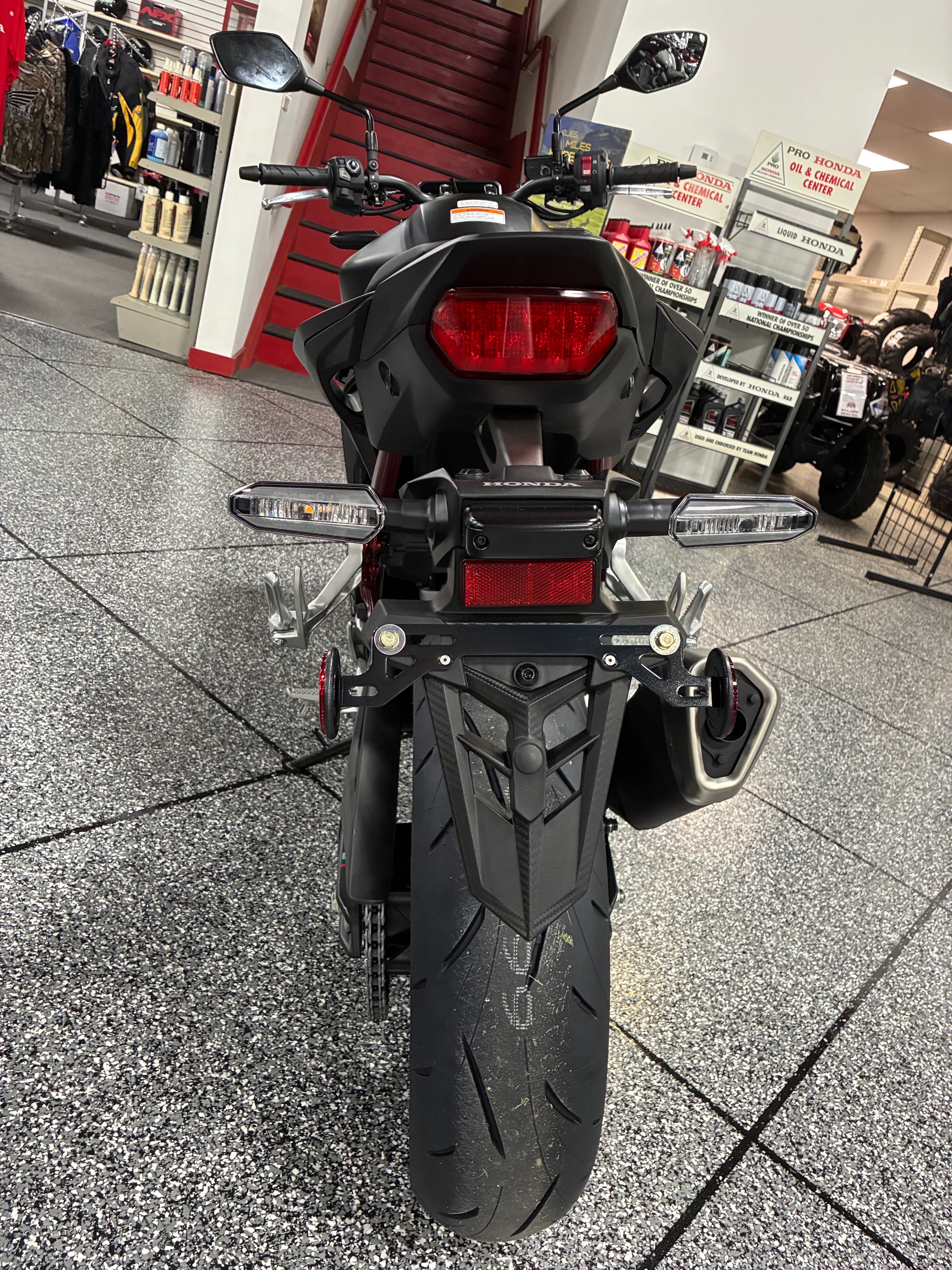 2026 Honda CB750 Hornet E-Clutch 4