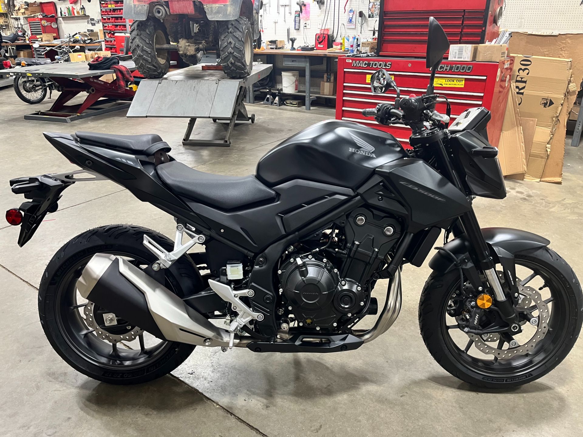 New 2025 Honda CB500F ABS Motorcycles in Ottawa, OH Stock Number