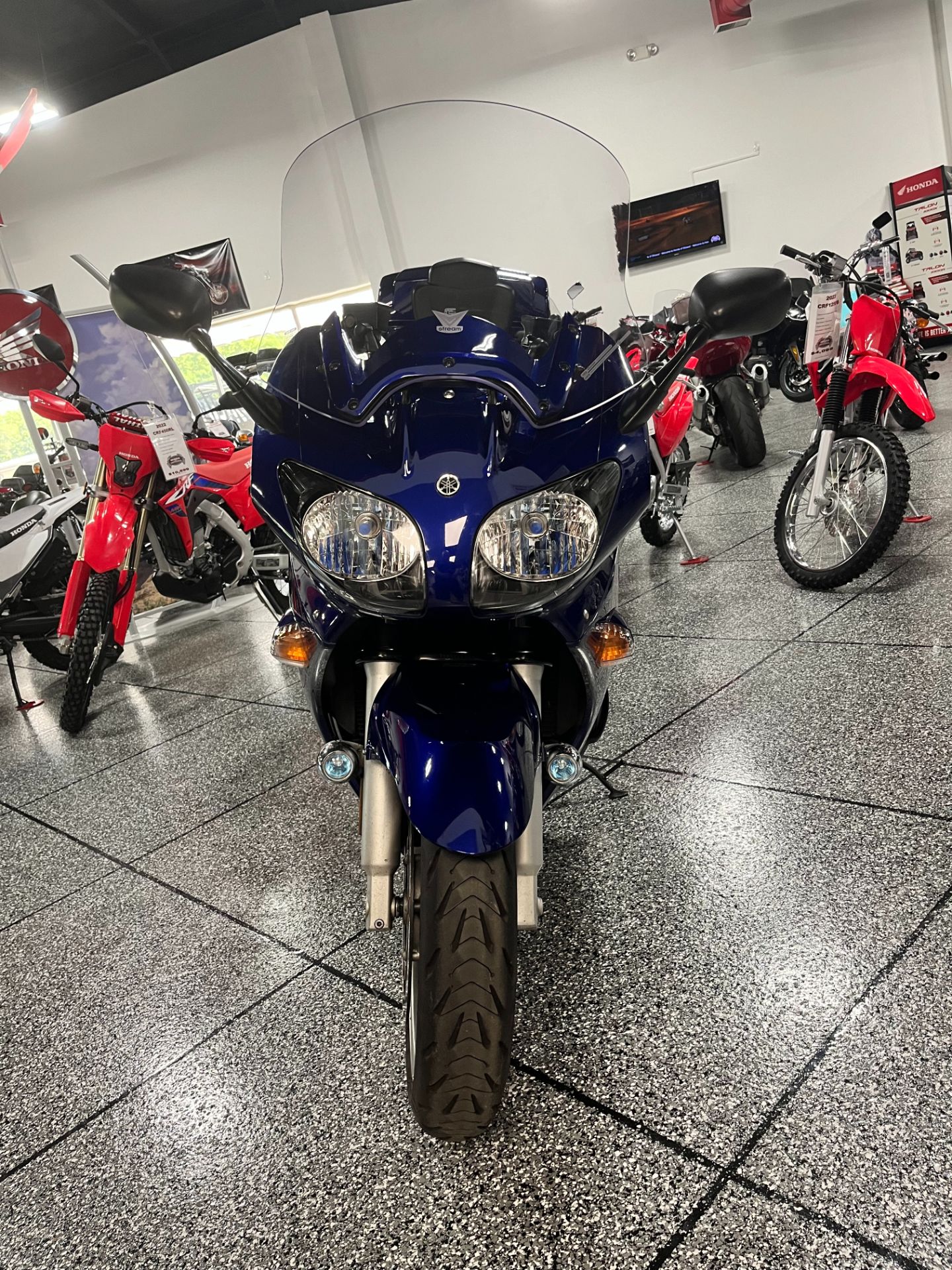 2005 Yamaha FJR 1300 in Ottawa, Ohio - Photo 3