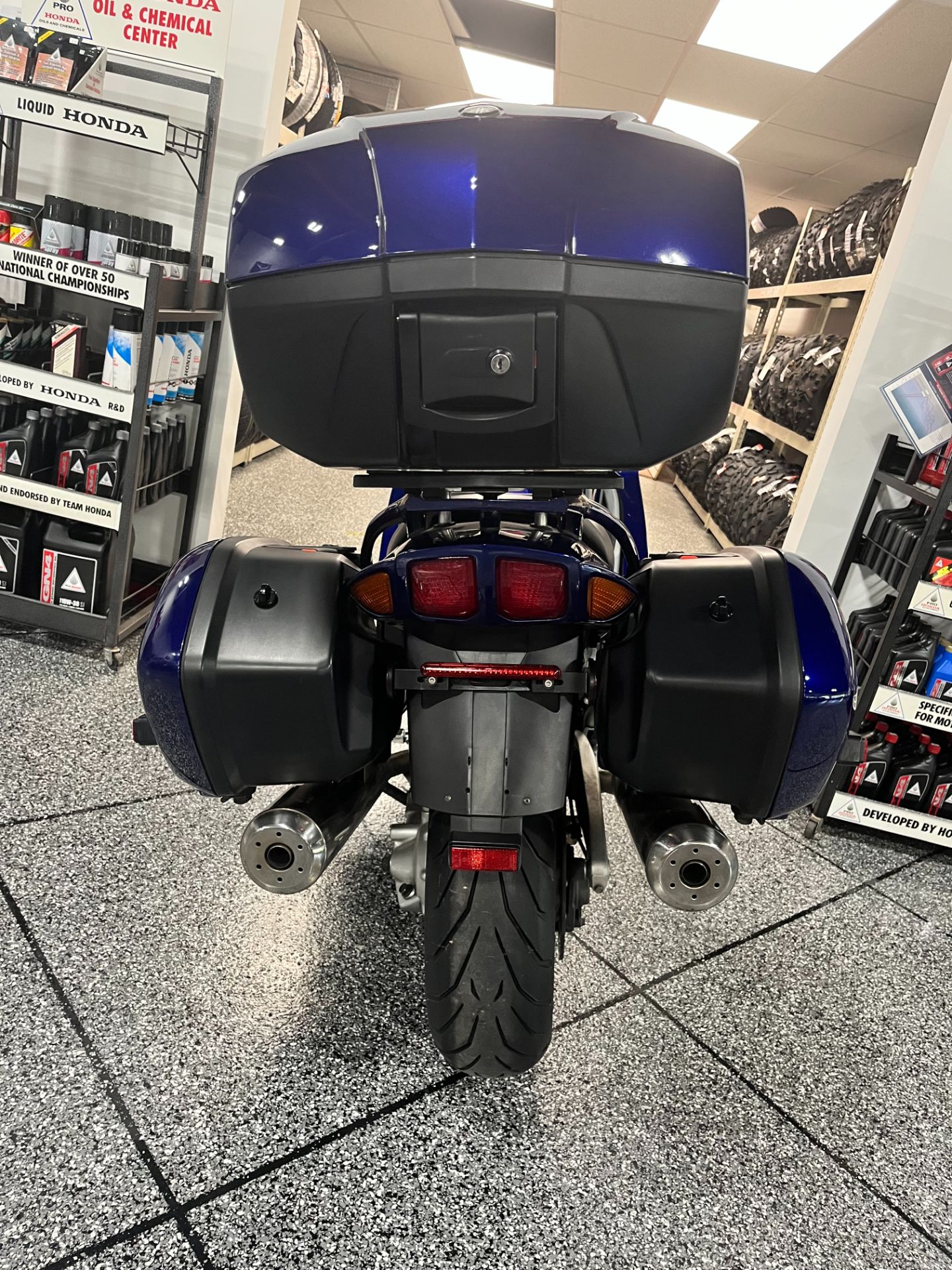 2005 Yamaha FJR 1300 in Ottawa, Ohio - Photo 4