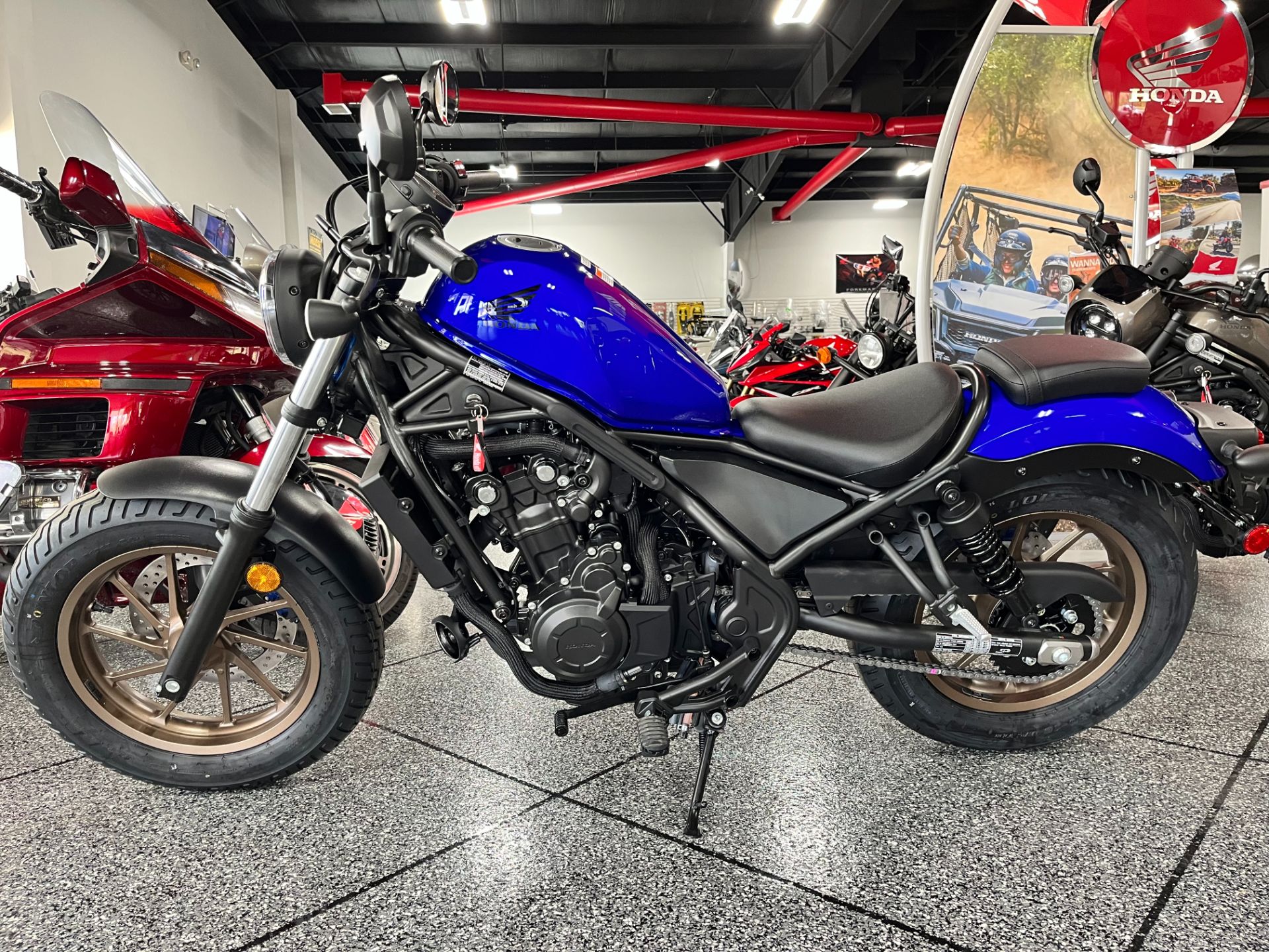 2023 Honda Rebel 500 3