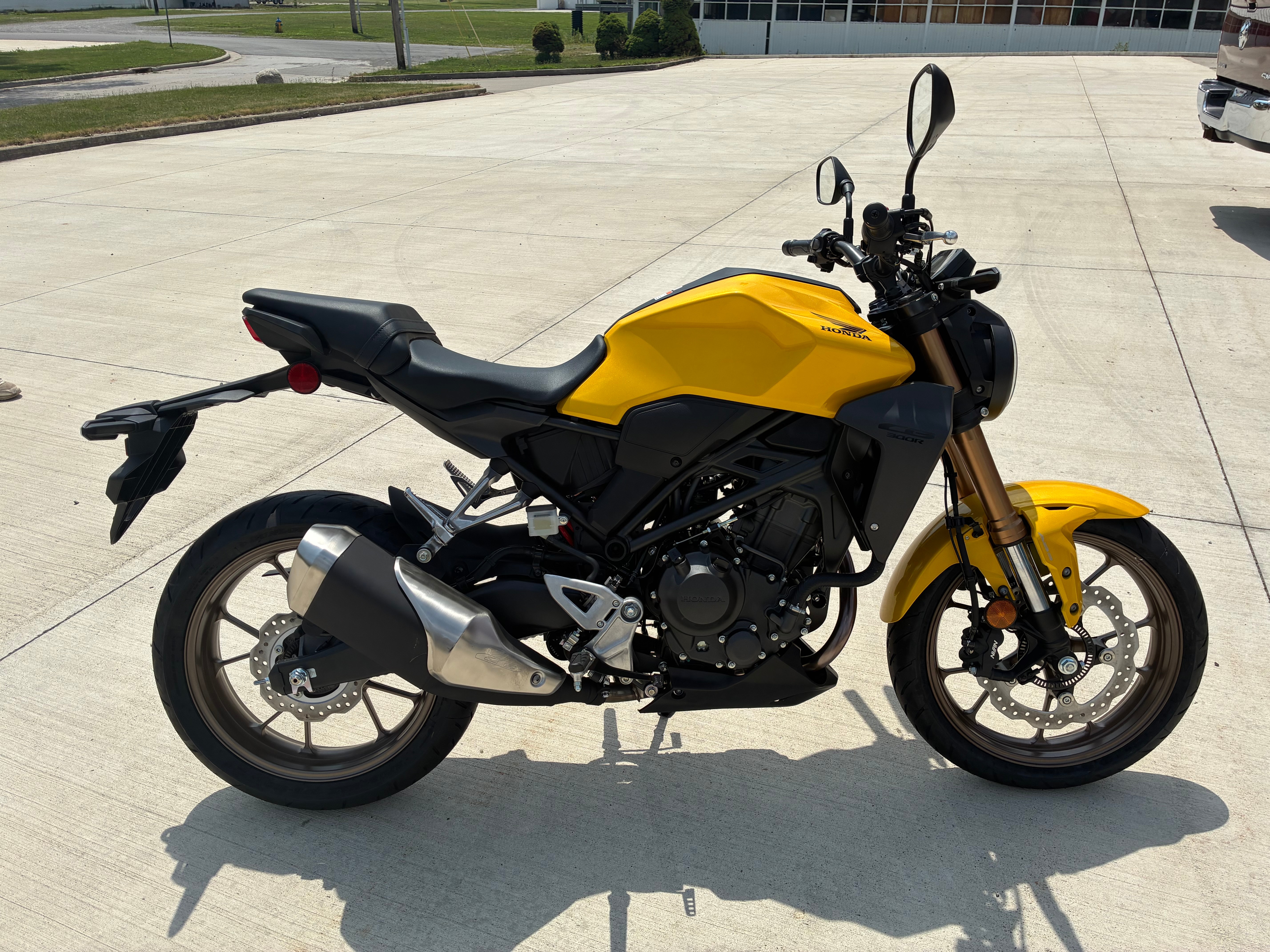2026 Honda CB300R ABS 2
