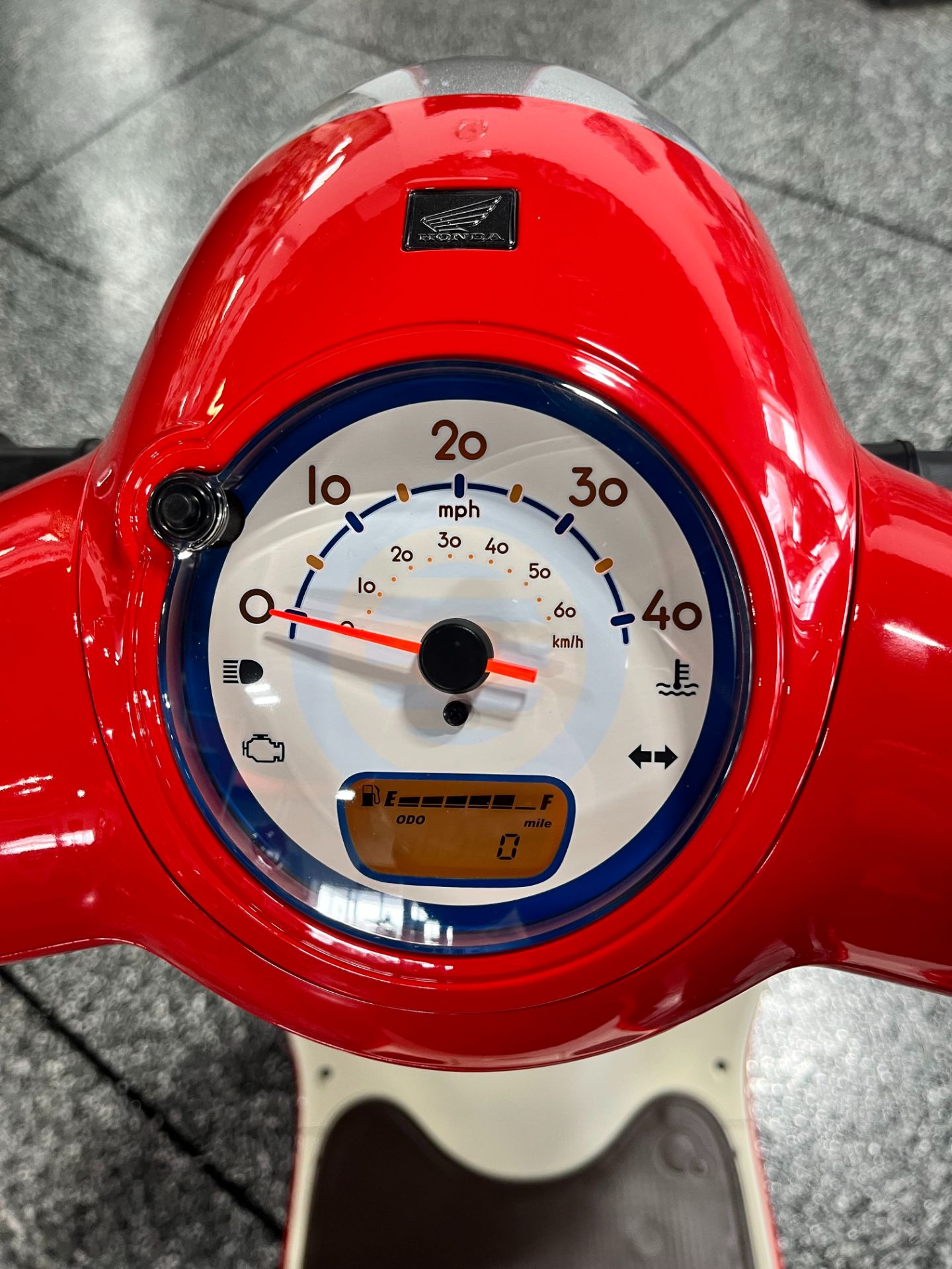 2025 Honda Metropolitan 5