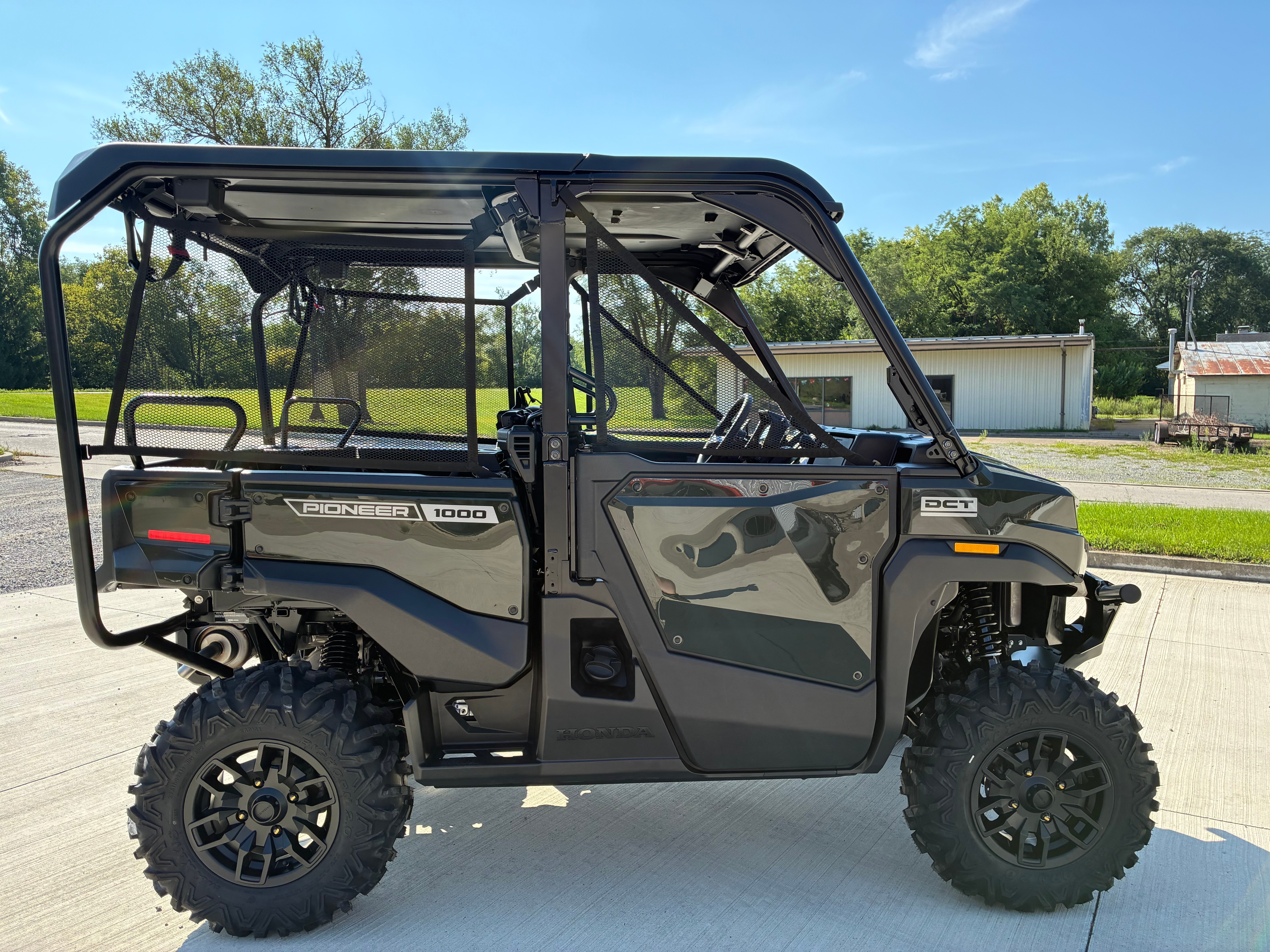 2026 Honda Pioneer 1000-5 Deluxe for sale 1291433