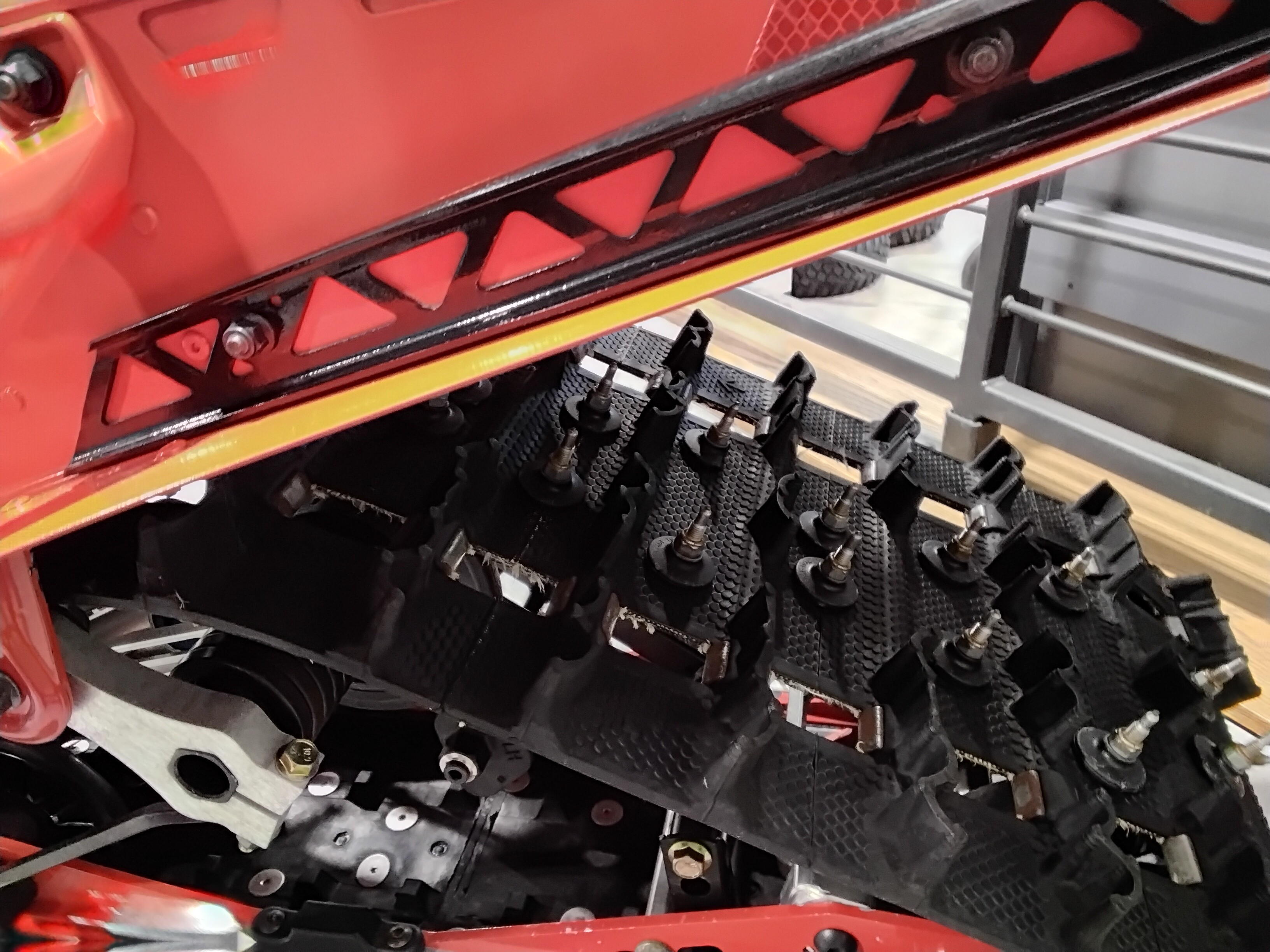 2024 Polaris Patriot Boost Indy VR1 137 SC ES 4