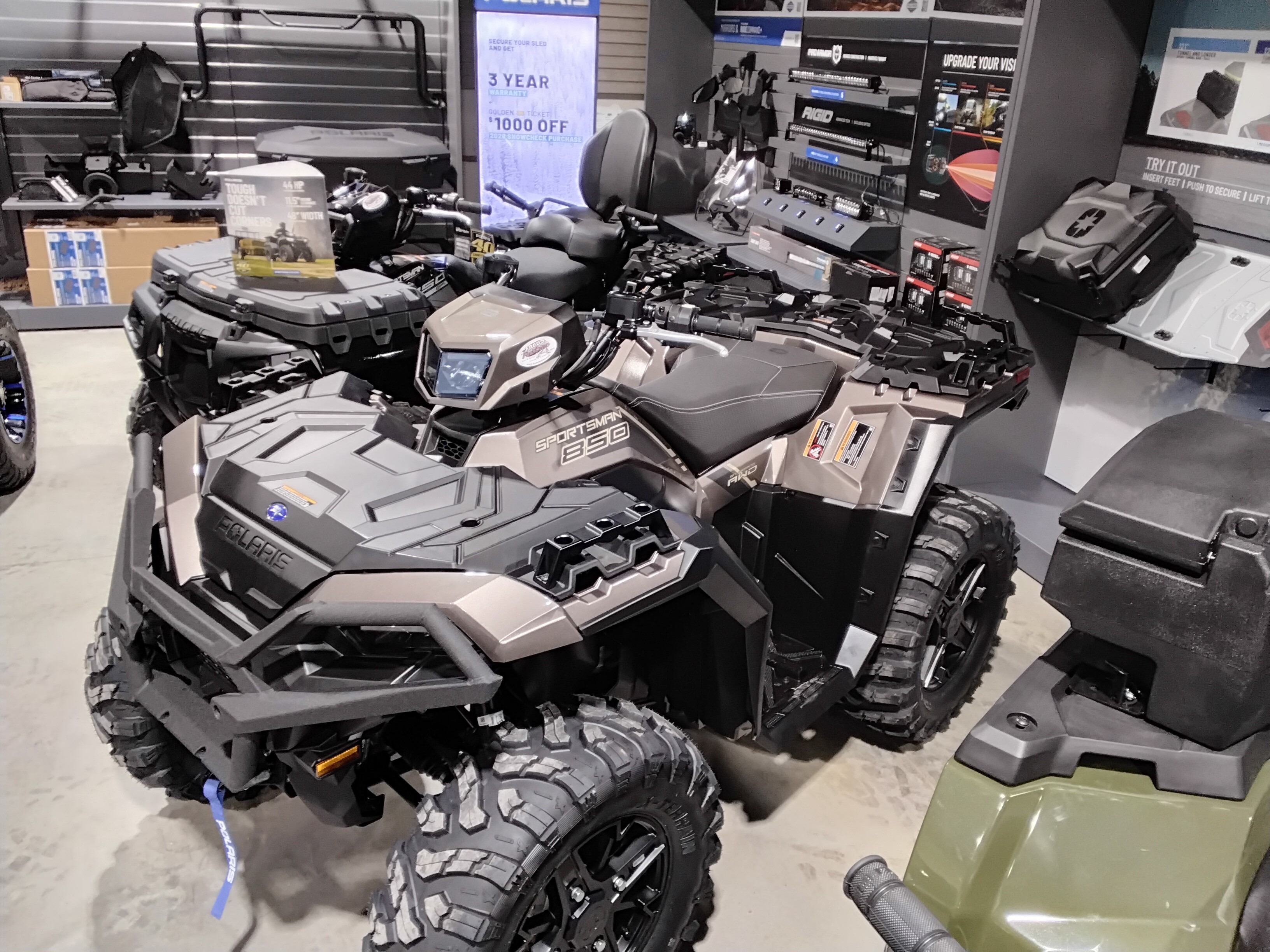 2027 Polaris Sportsman 850 Trail 1