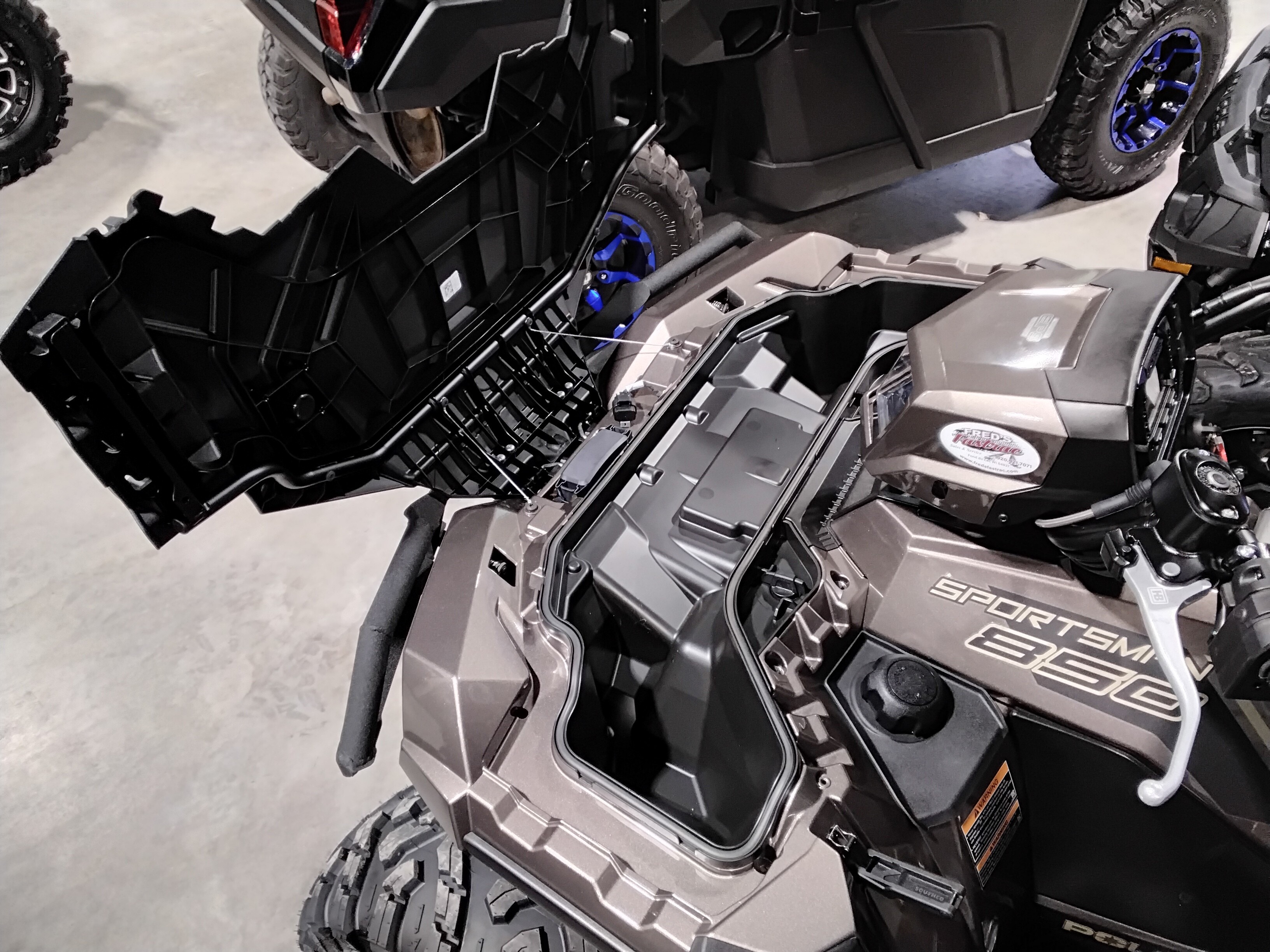 2027 Polaris Sportsman 850 Trail 8
