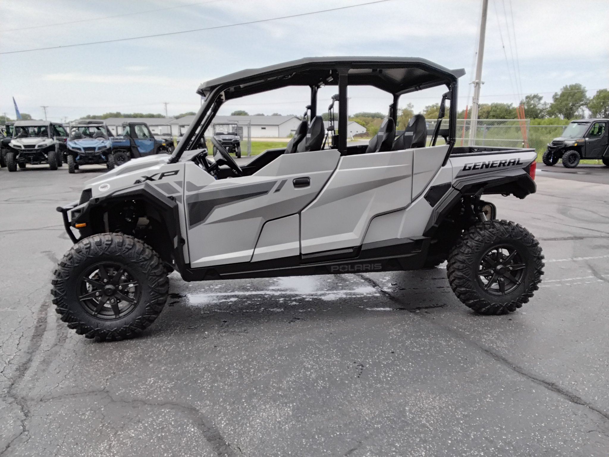 2026 Polaris General XP 4 1000 Sport 3
