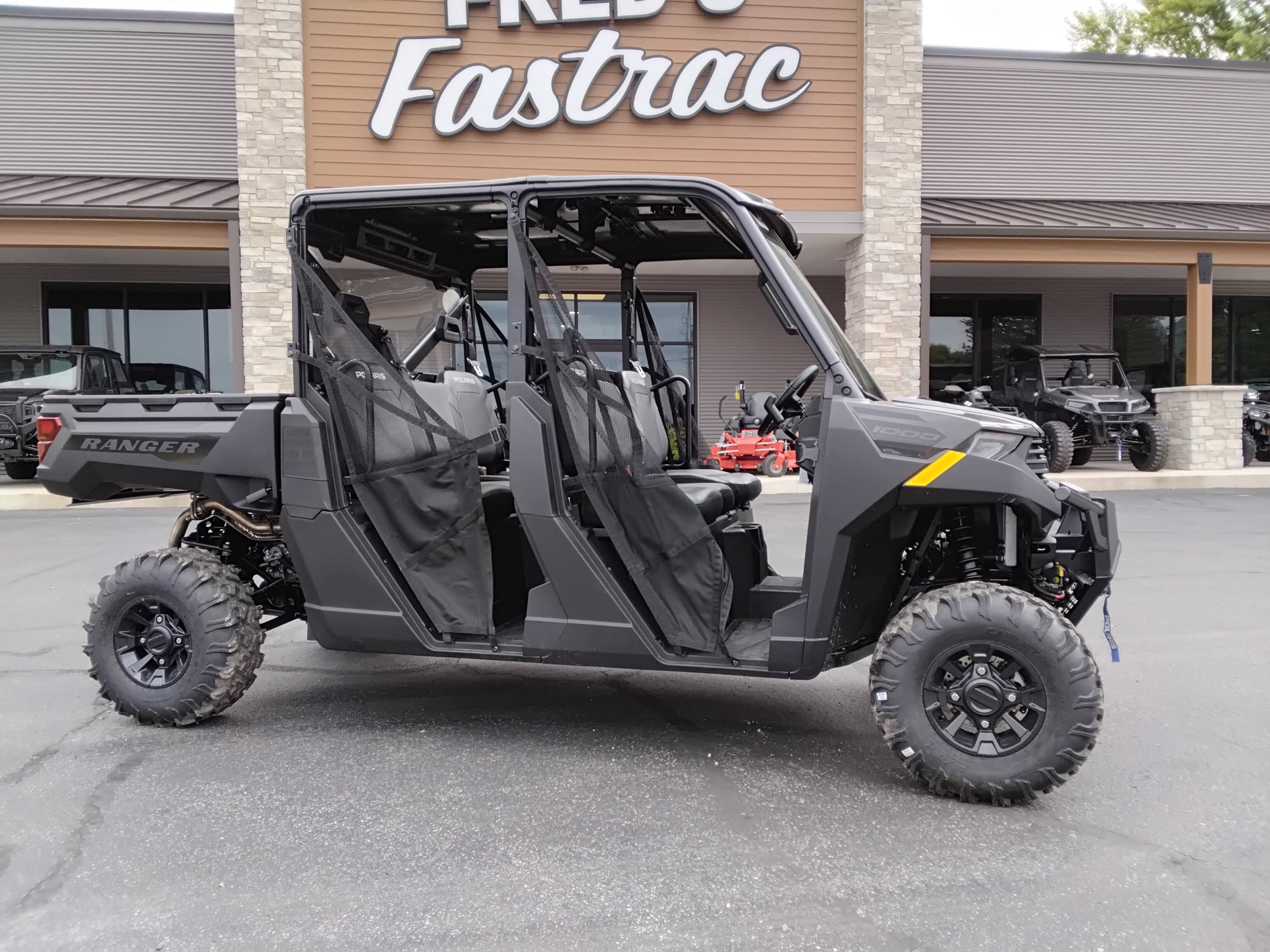 2027 Polaris Ranger Crew 1000 Premium 1