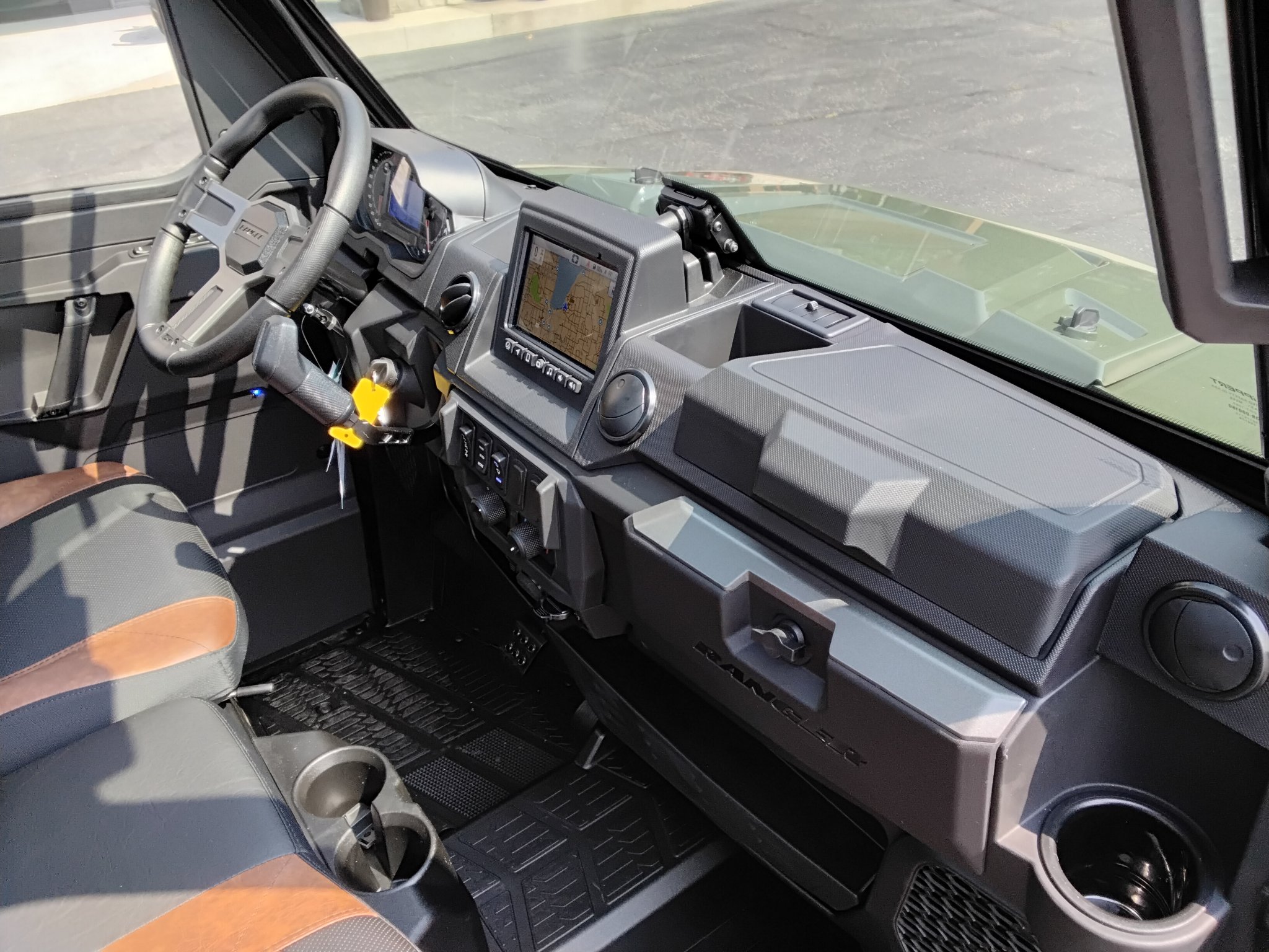 2027 Polaris Ranger XP 1000 NorthStar Ultimate 11